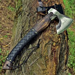 Handmade Viking forged axe RAGNAR Viking axe personalized hatchet Viking hatchet bearded axe battle axe Scandinavian axe