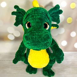 Cute crochet plush dragon, handmade green dragon toy, amigurumi dragon toy, stuffed fantasy animal toy