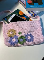 Floral crochet shoulder bag pattern (beginner friendly)