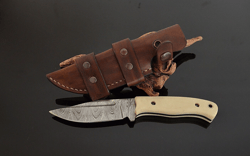 Damascus Steel Knife with Horizontal Leather Sheath Bushcraft Outdoor Knife