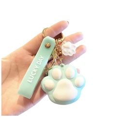 2024 New Internet Celebrity Cat Claw Girl Heart Keychain Exquisite And Cute Style Pendant Car Keychain Bag Keychain