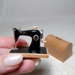 Dollhouse sewing machine 1:12 scale, Miniature sewing machine