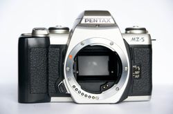 Pentax MZ-5 body SLR 35mm film camera Pentax mount