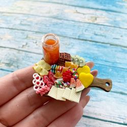 Magnet Miniature Charcuterie Sweet Board