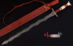 HANDMADE CUSTOM SWORDS DAMASCUS STEEL HUNTING SWORDS WITH LEATHER SHEATH HAND FORGED SWORDSMK251D