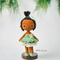 tiana crochet amigurumi doll, amigurumi princess doll, tiana princess and the frog amigurumi, stuffed doll, baby shower