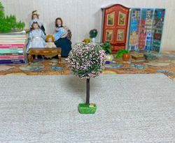 Topiary for a dollhouse. 1:12. miniature dollhouse.