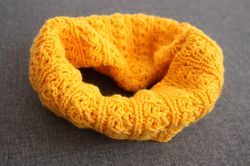 Hand made knitted snood scarf