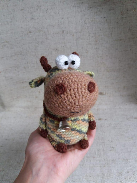 Amigurumi cow crochet pattern. Amigurumi bull crochet pattern.jpg
