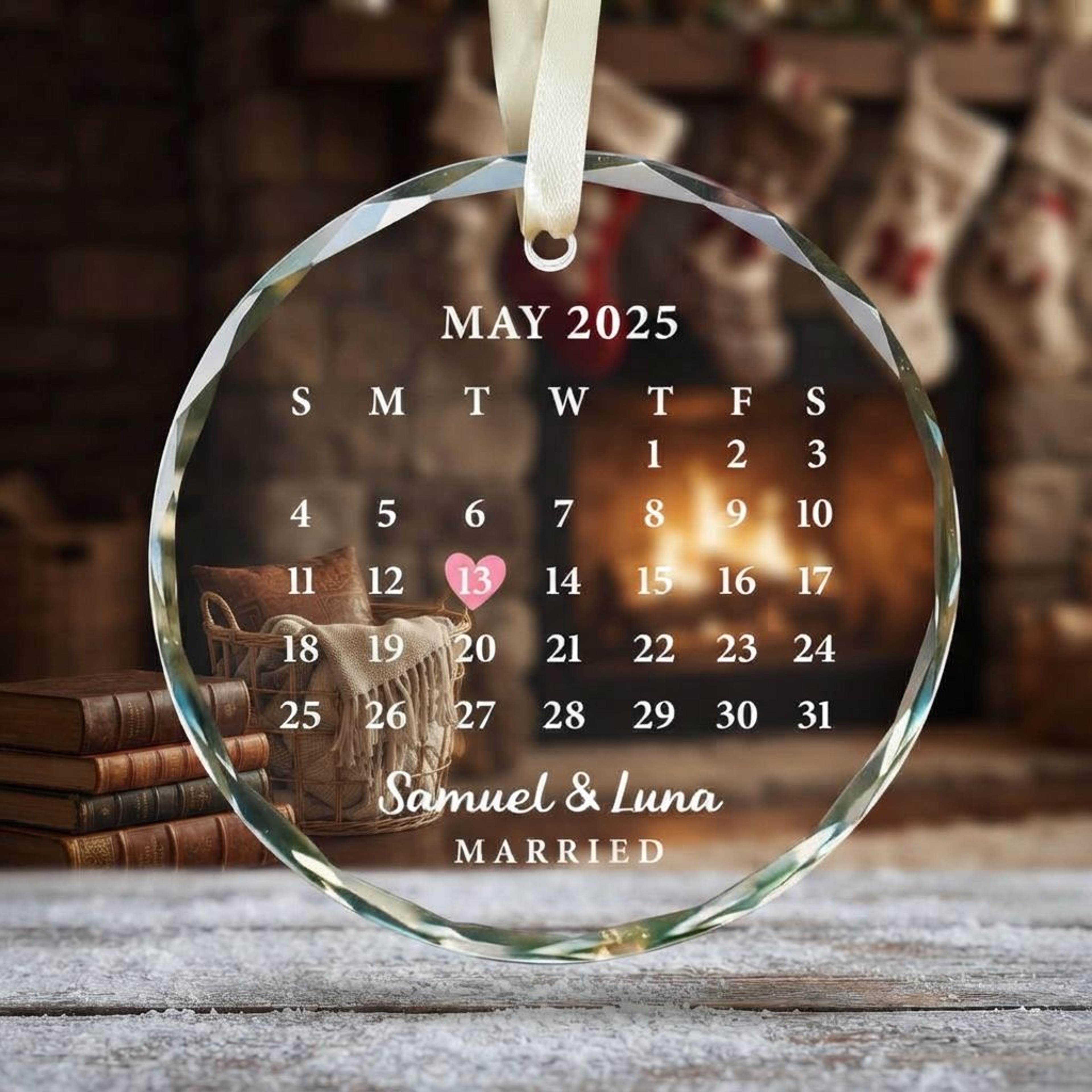 personalized wedding date calendar ornament, custom married couple names glass christmas ornament, wedding keepsake gift