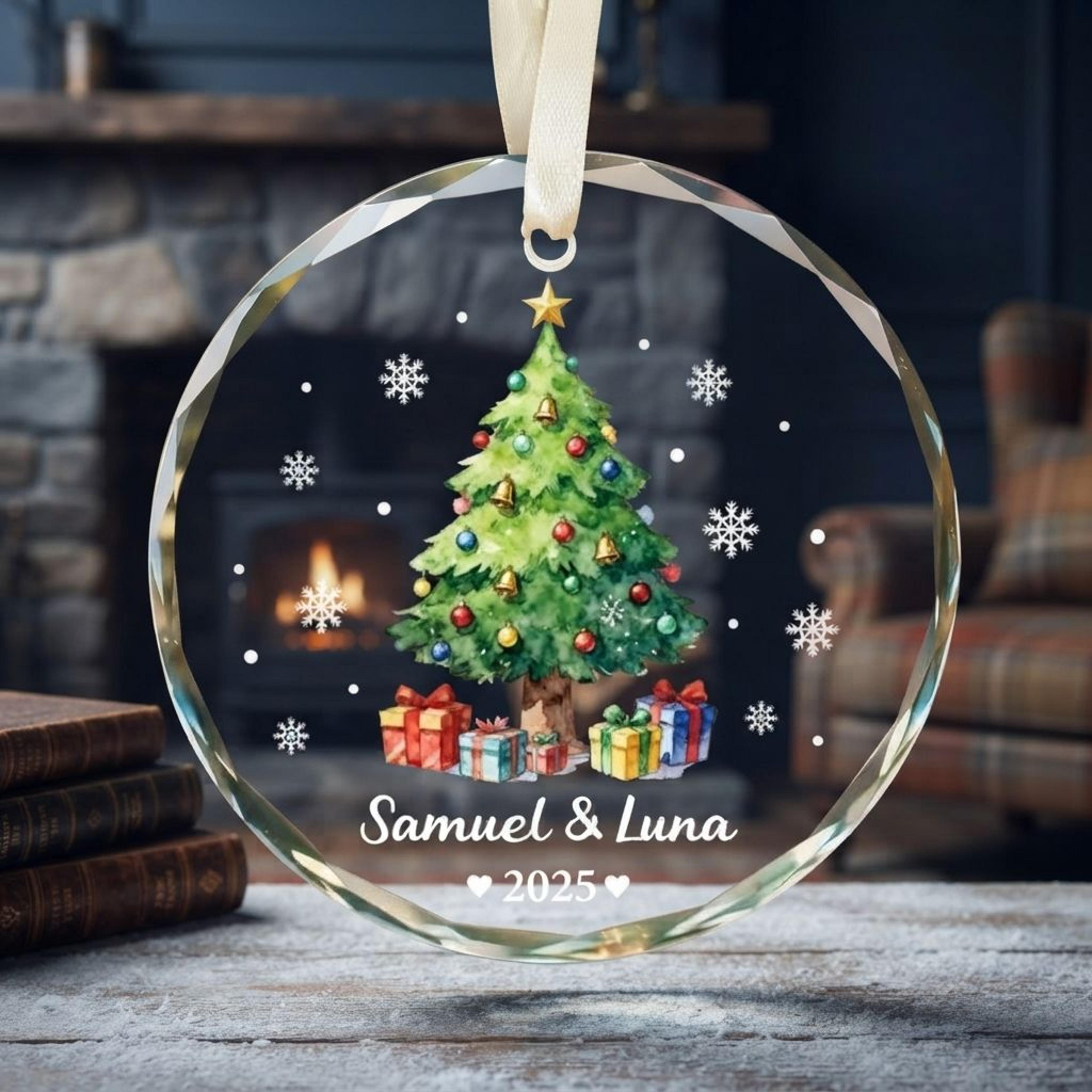personalized christmas tree ornament 2025, custom couple names glass ornament, christmas keepsake gift, holiday tree