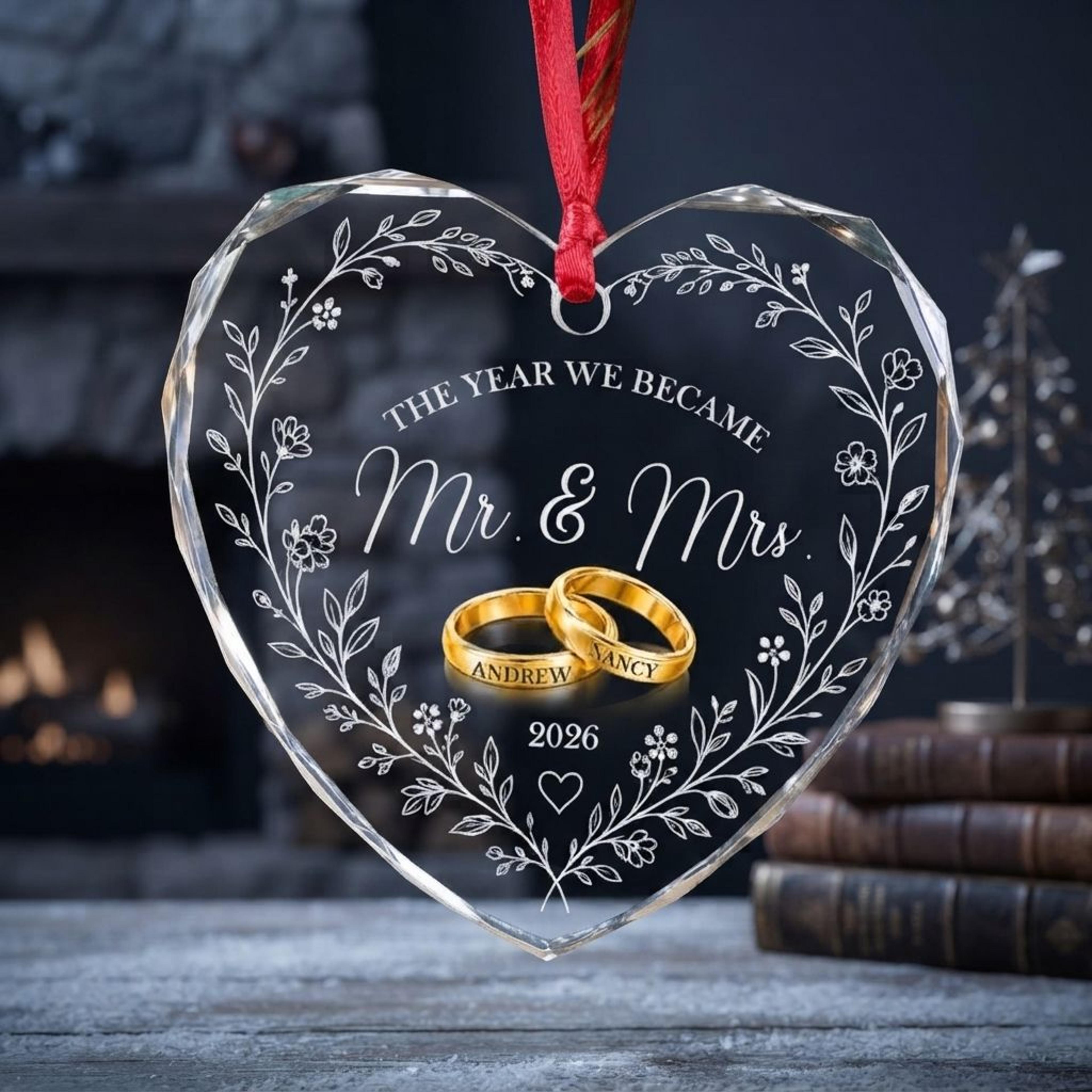 personalized mr and mrs wedding ornament 2026, custom couple names heart glass ornament, first married christmas keepsak