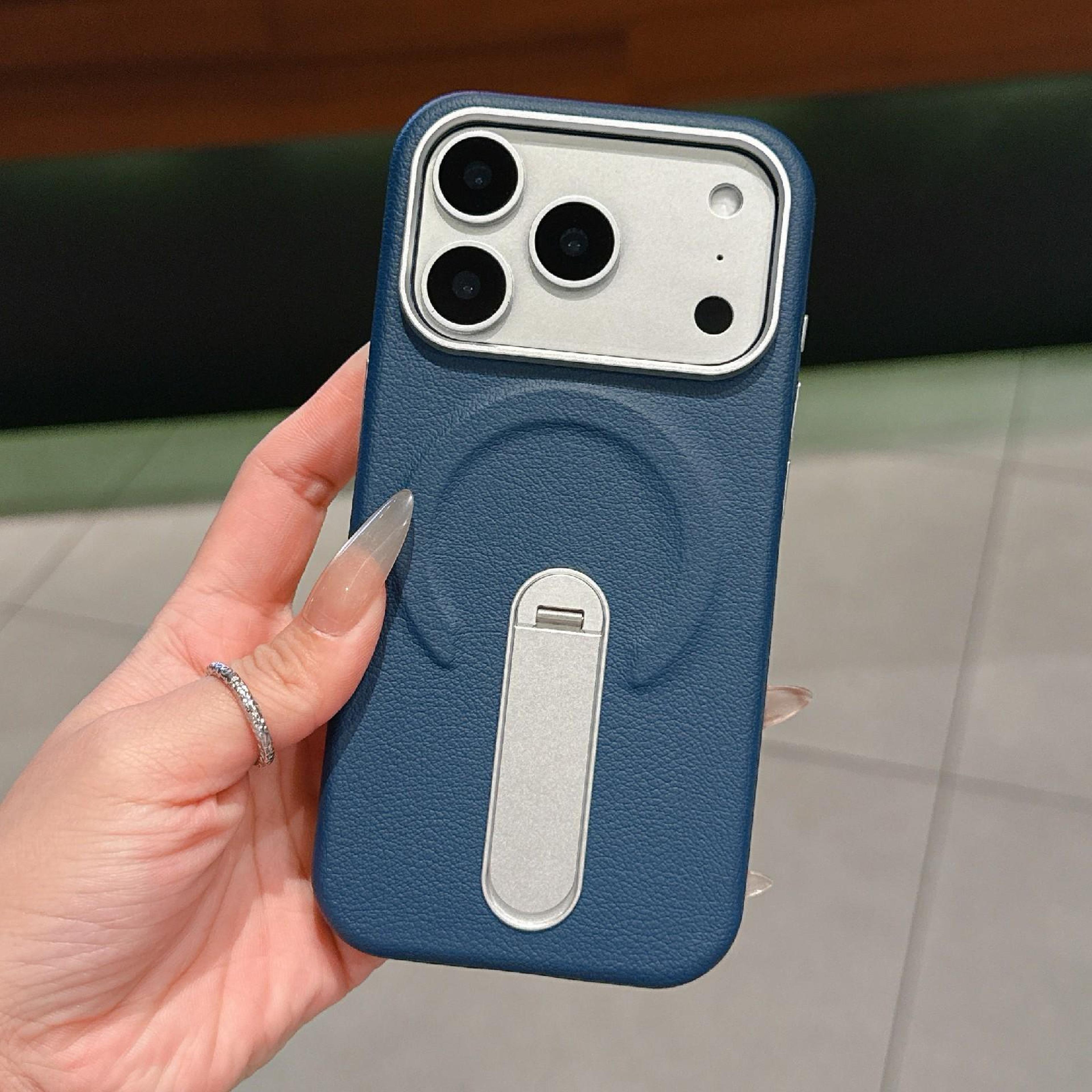 iphone 18 pro max magnetic phone case with invisible holder and shockproof corners