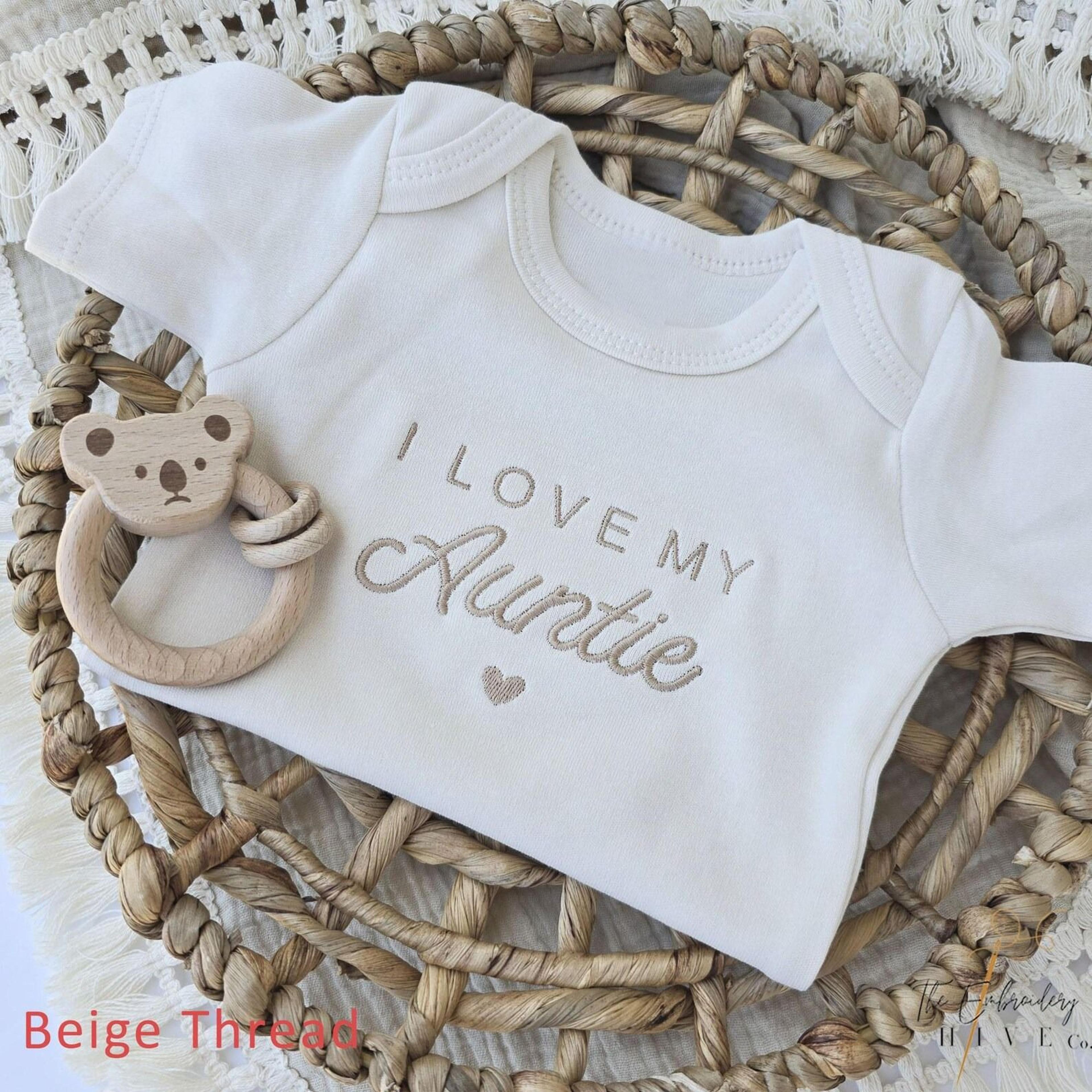 i love my auntie embroidery short sleeves romper, baby aunt gift, newborn bodysuit, baby shower gift for aunt