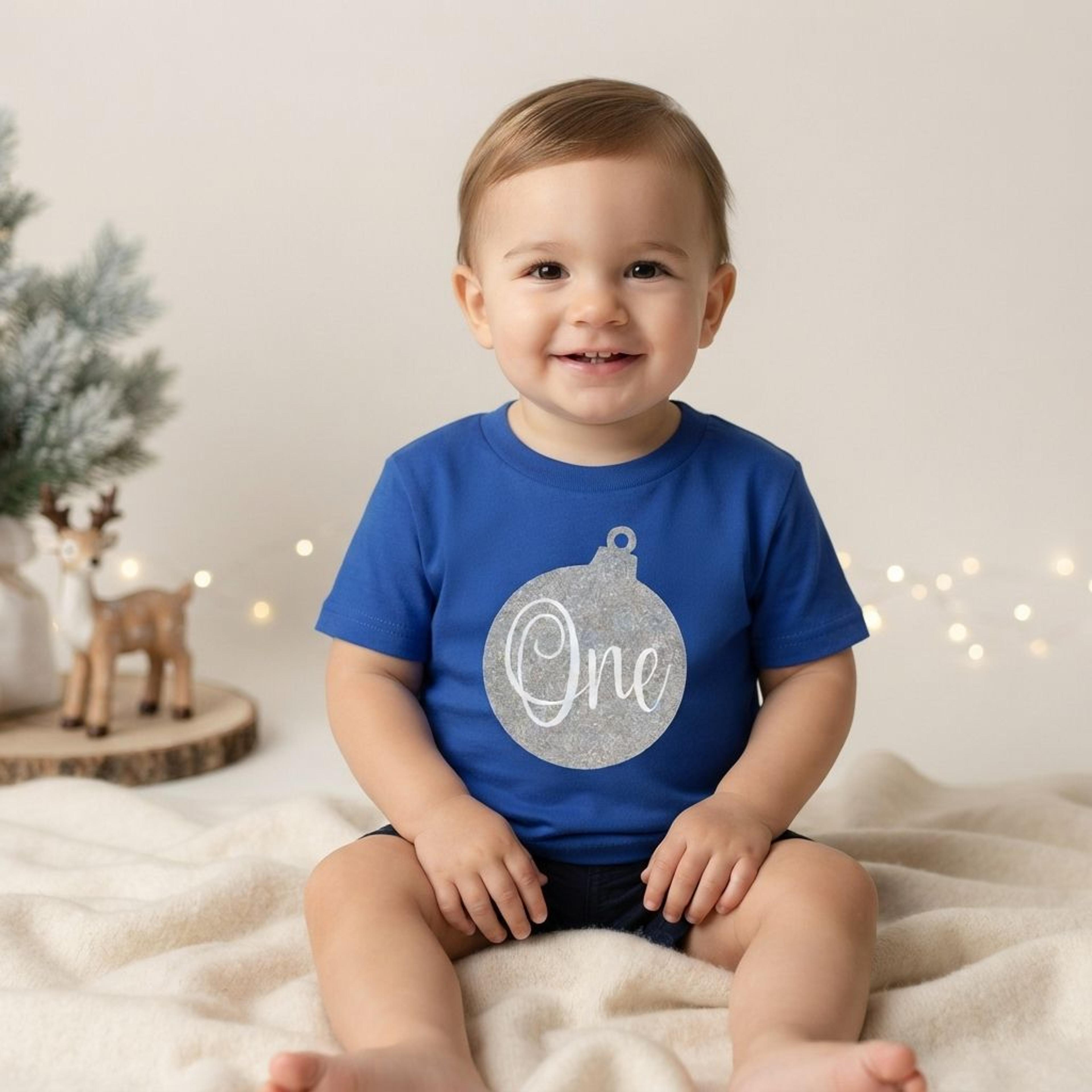 winter onederland first birthday outfit, baby girl tutu set, snowflake bodysuit, winter cake smash birthday outfit
