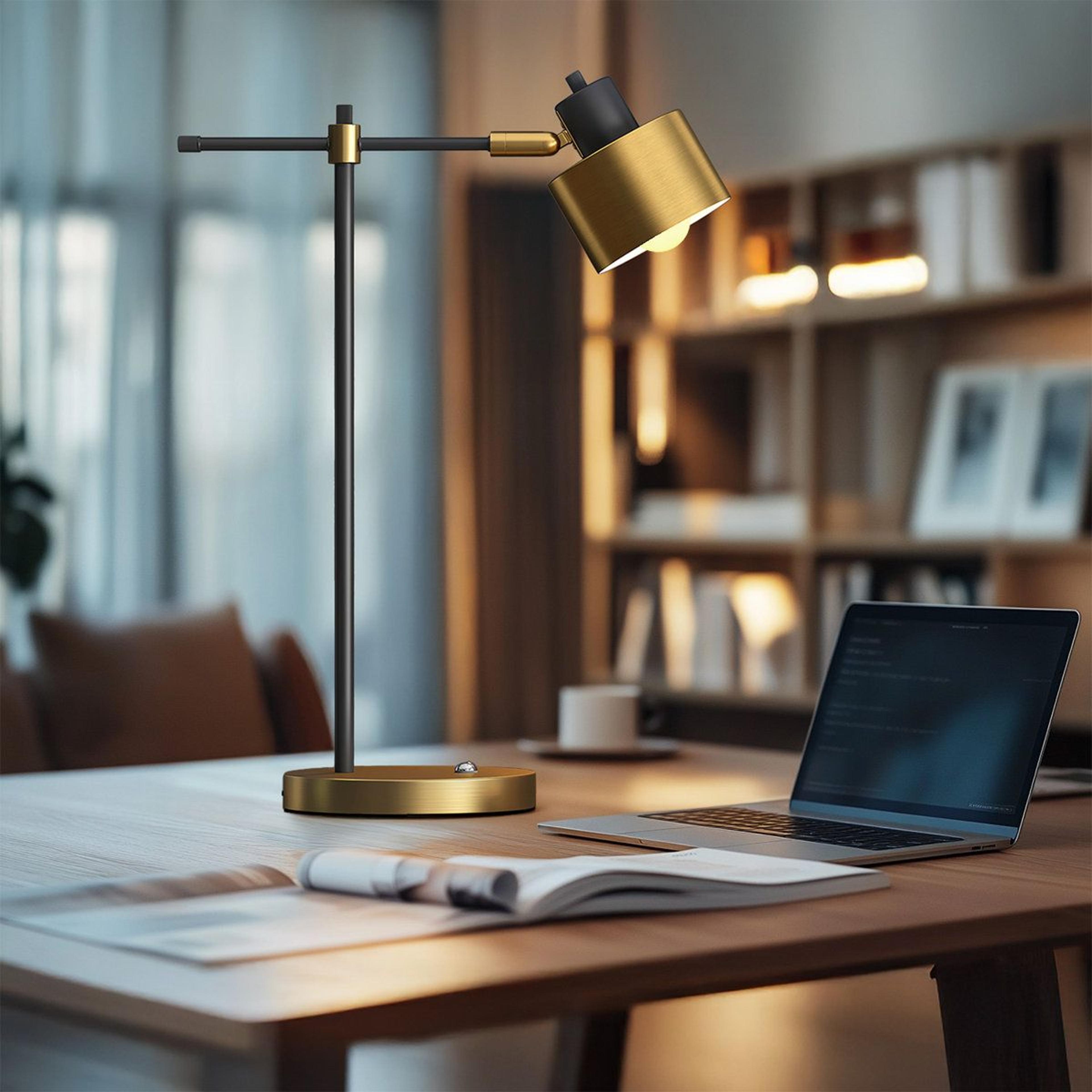Modern Adjustable Swing Arm Metal Desk Lamp With Outlet 5