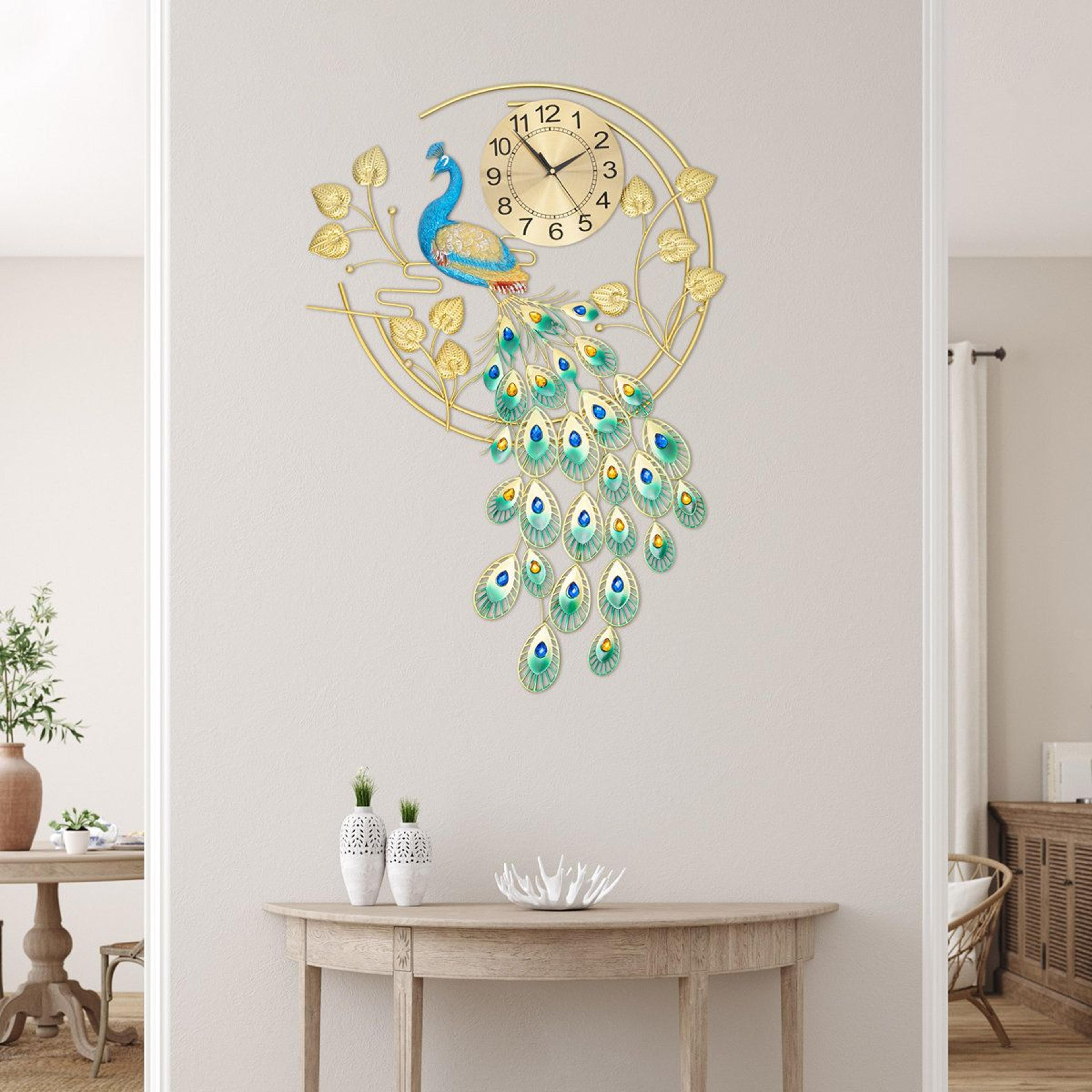 Modern Gold Wall Clock With Silent Quartz Movement And Crystal Accents 9