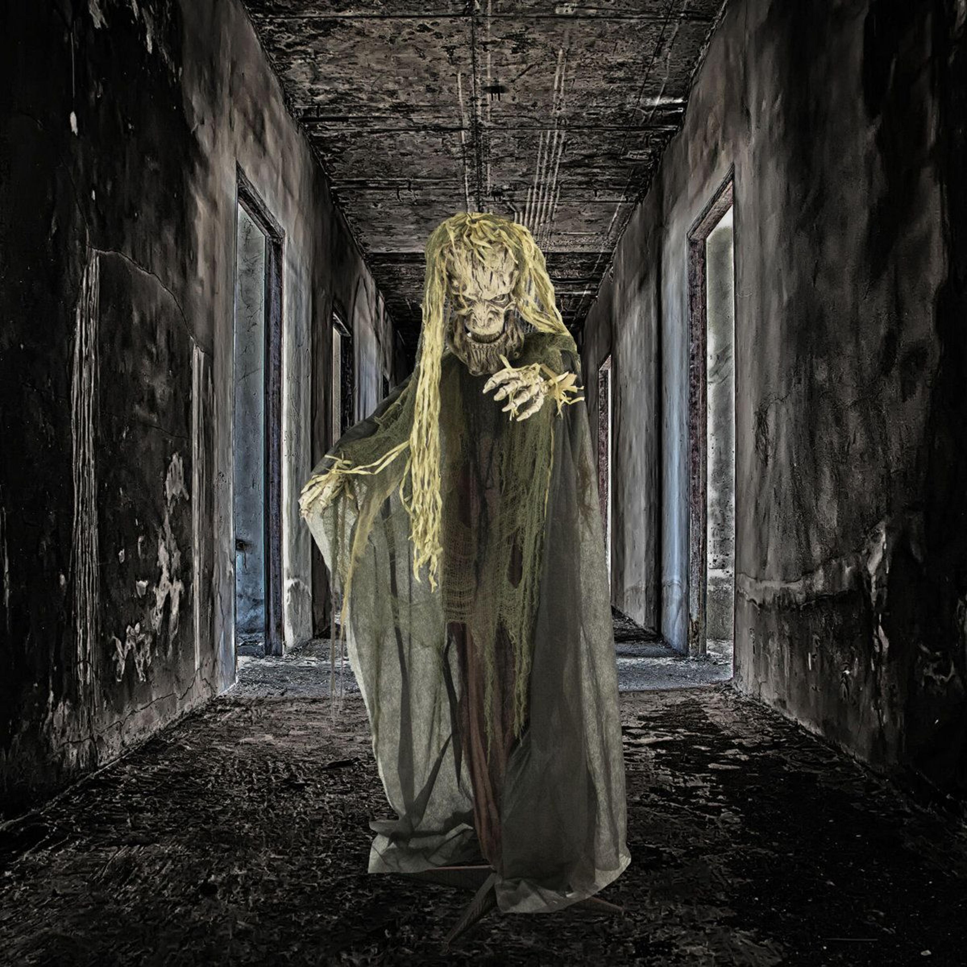 625 Ft Scary Talking Tree Man Animatronic With Light Sound And Moving Mouth 1
