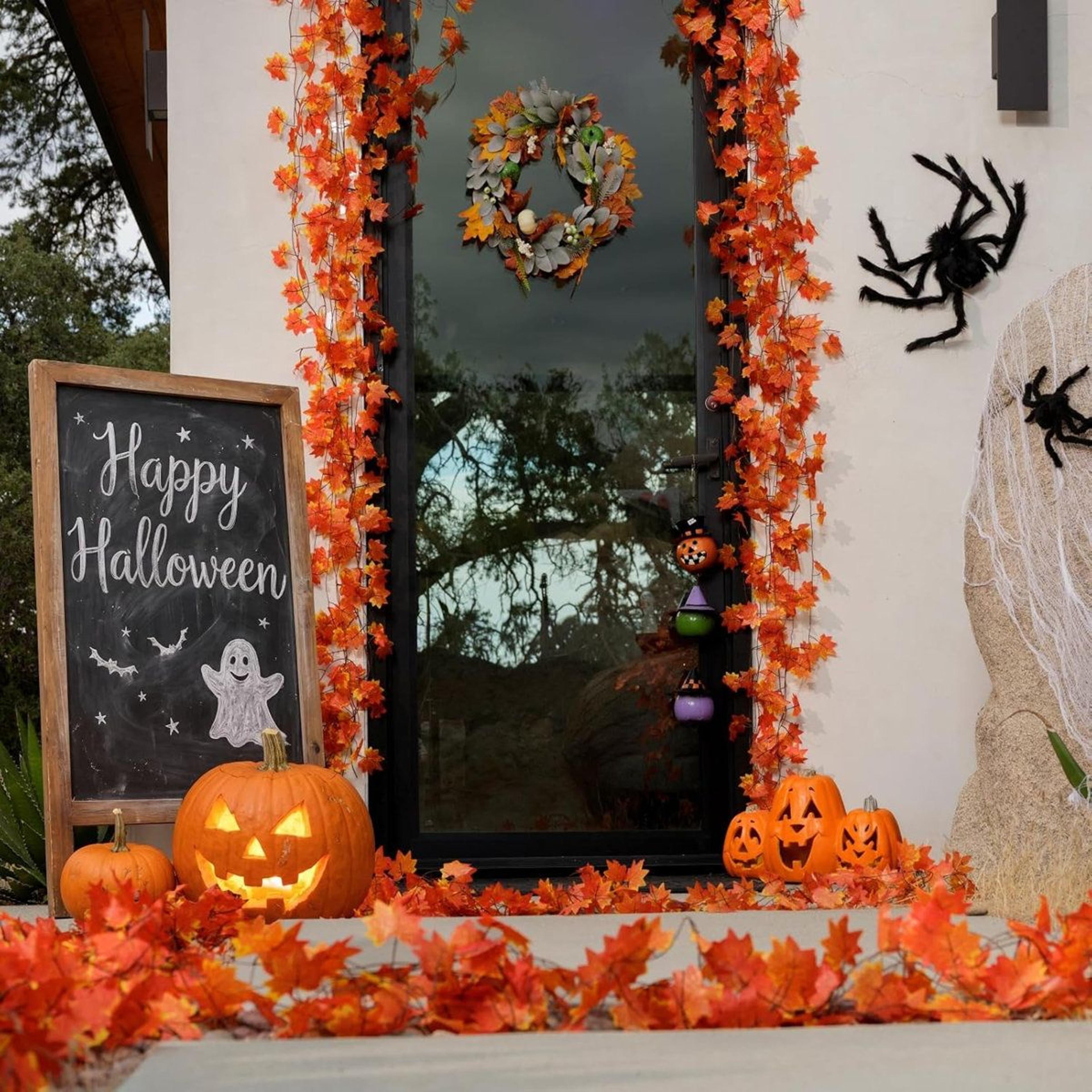 12-piece artificial maple leaf garland set for fall thanksgiving and halloween decor