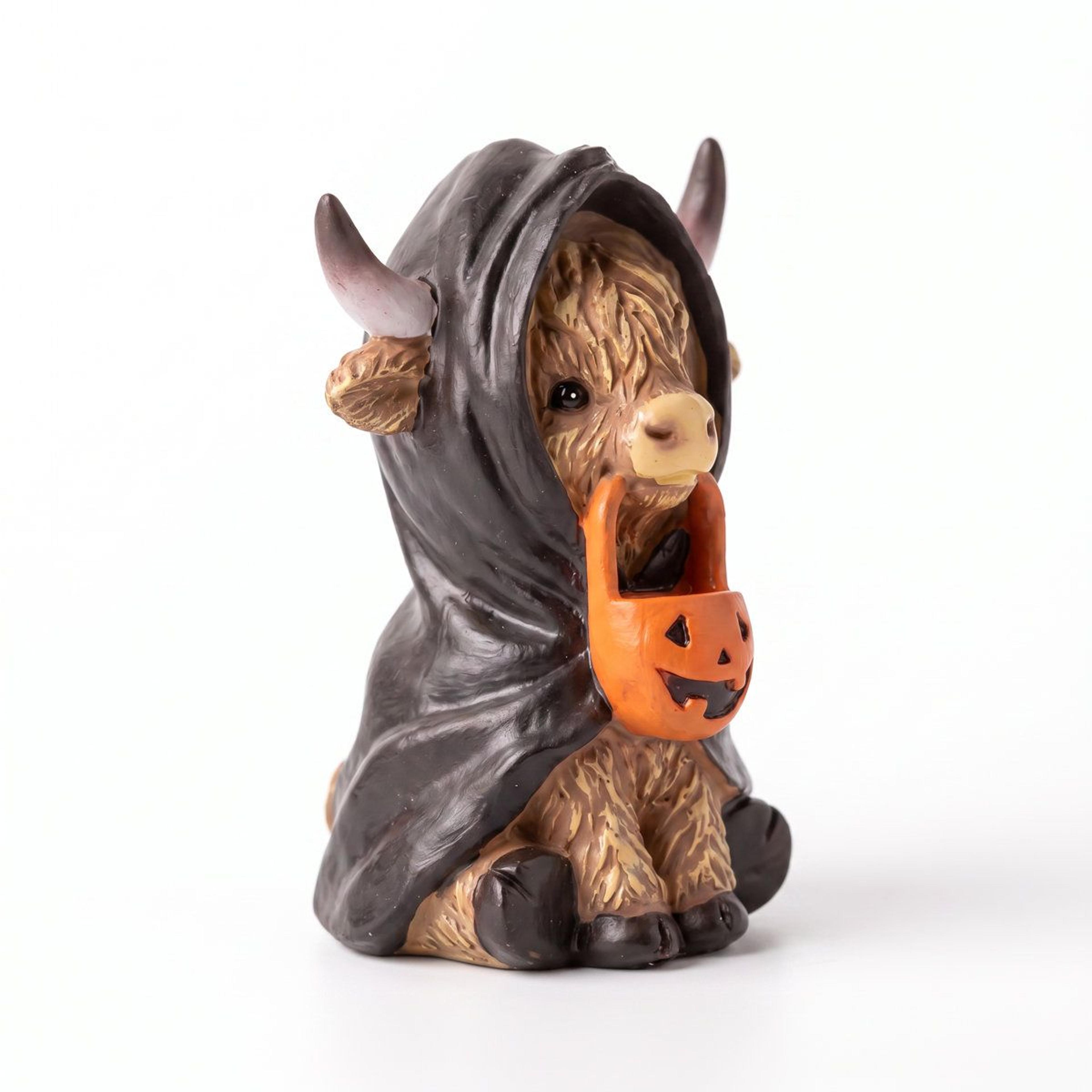 reaper highland cow halloween figurine hand-painted resin farmhouse tabletop decor