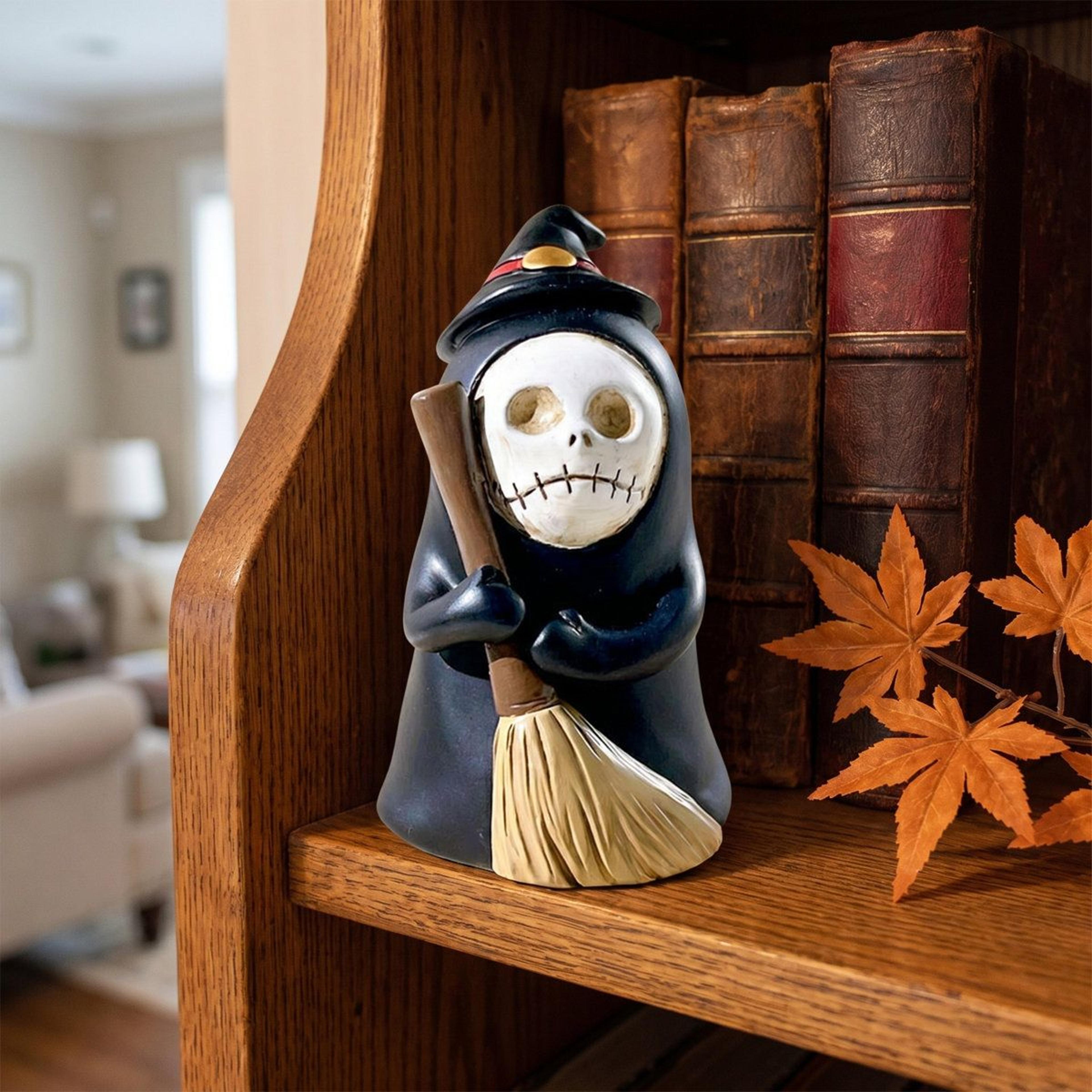 Halloween Ghost Figurines Resin Tabletop Decorations With Four Unique Ghost Poses 4