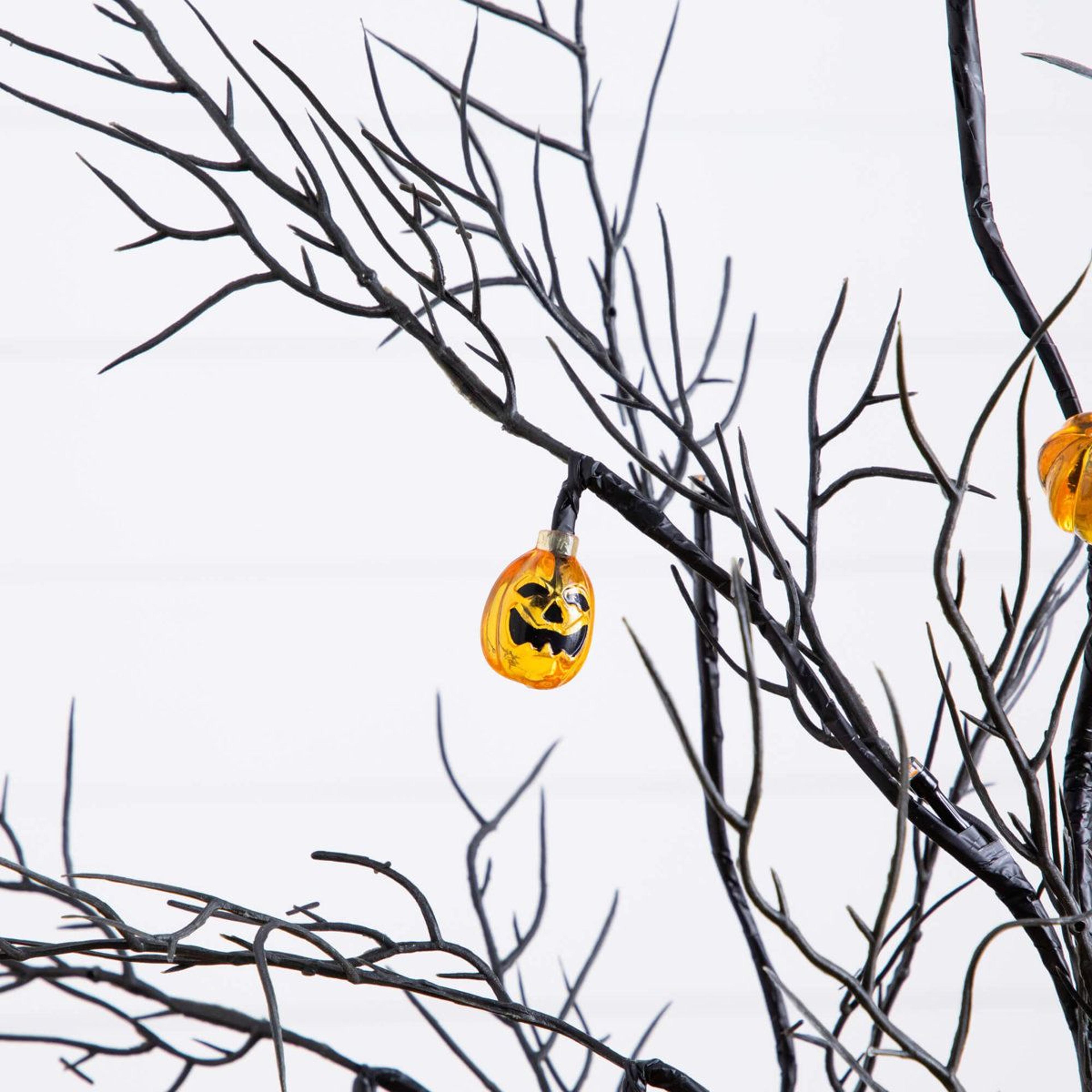 PreLit Halloween Black Twig Tree With 24 Pumpkins And 48 Orange LED Lights 6
