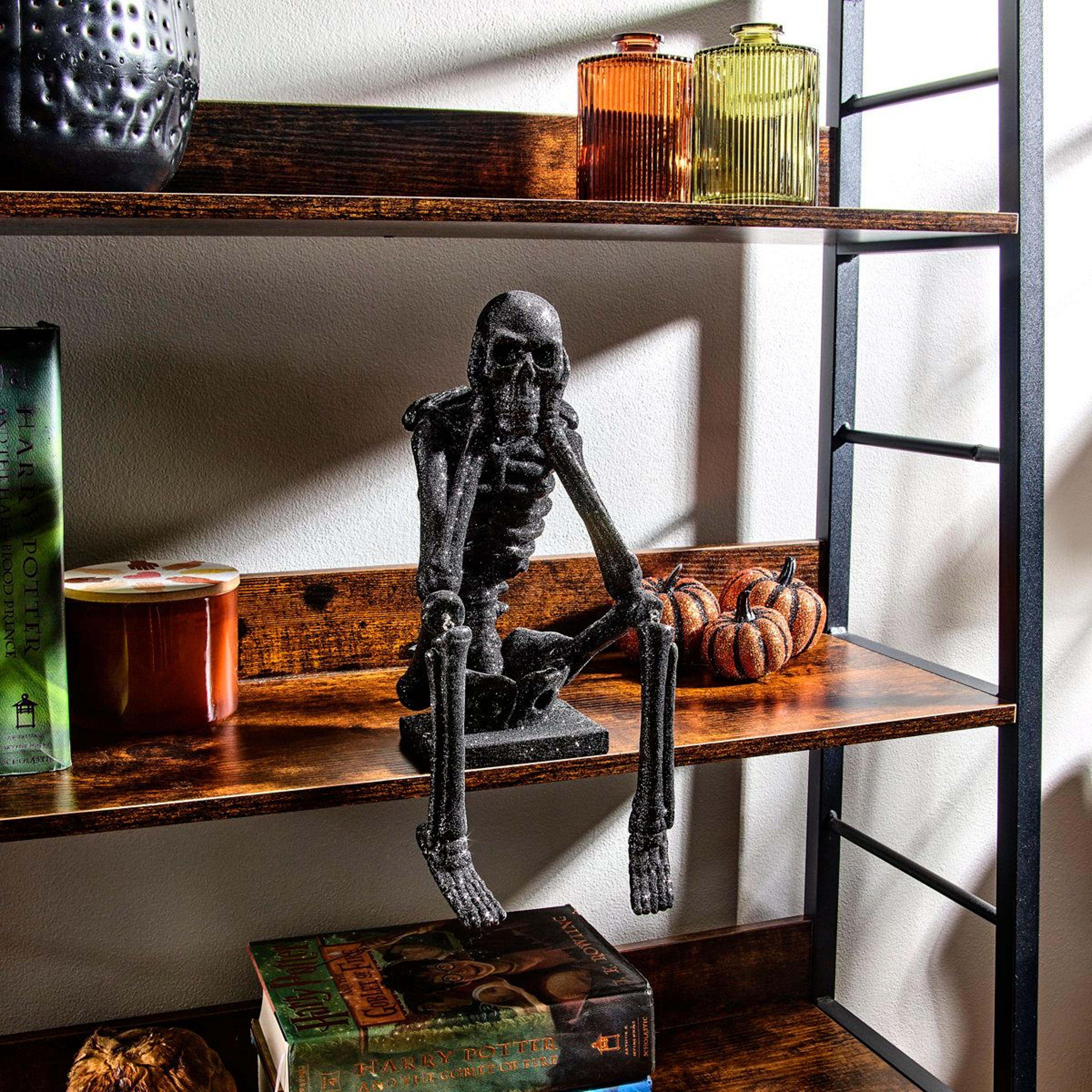 Black Glitter Resin Skeleton Figurine For Indoor Halloween Decor 3