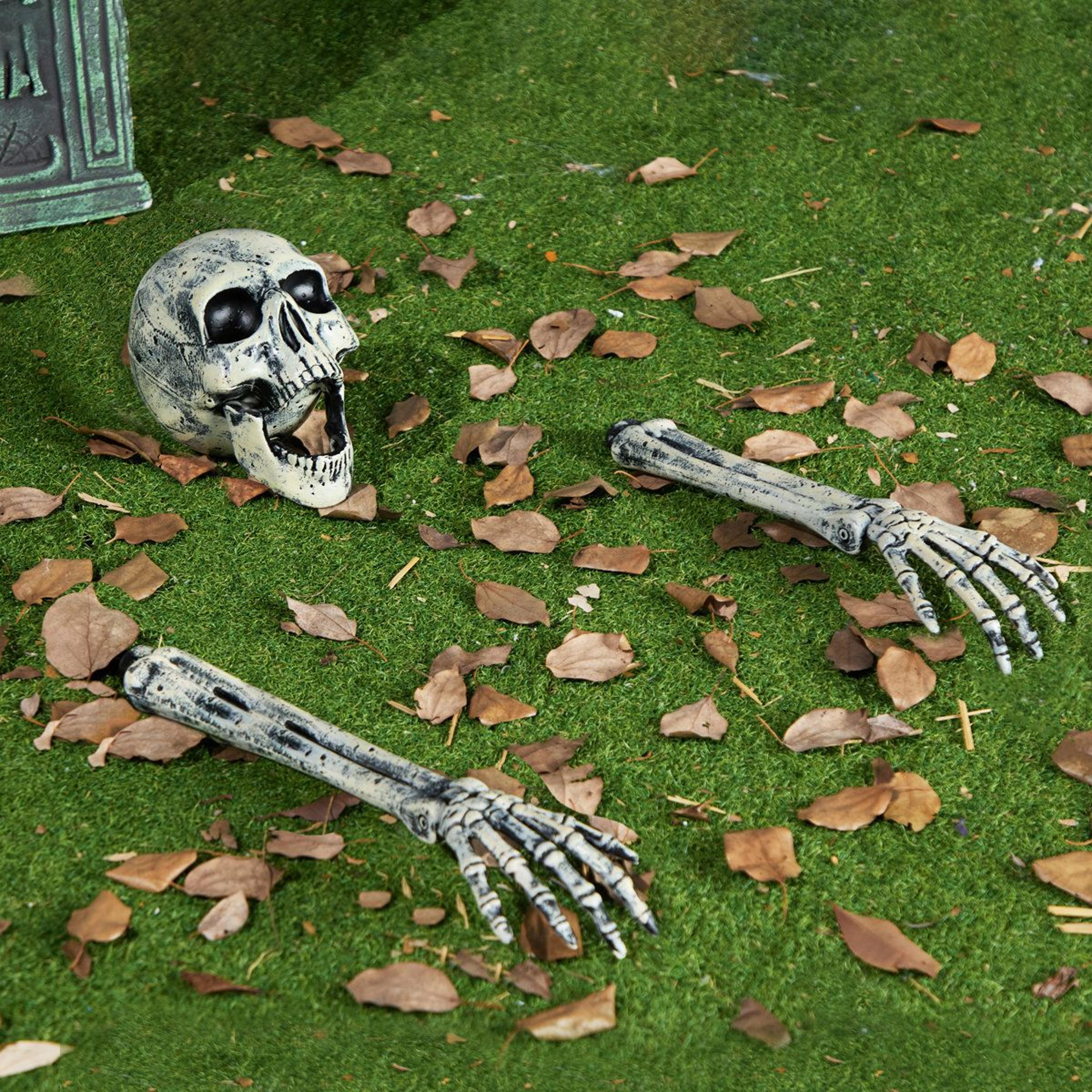 3Piece Halloween Skeleton Yard Stakes With Groundbreaker Skull And Arms 3