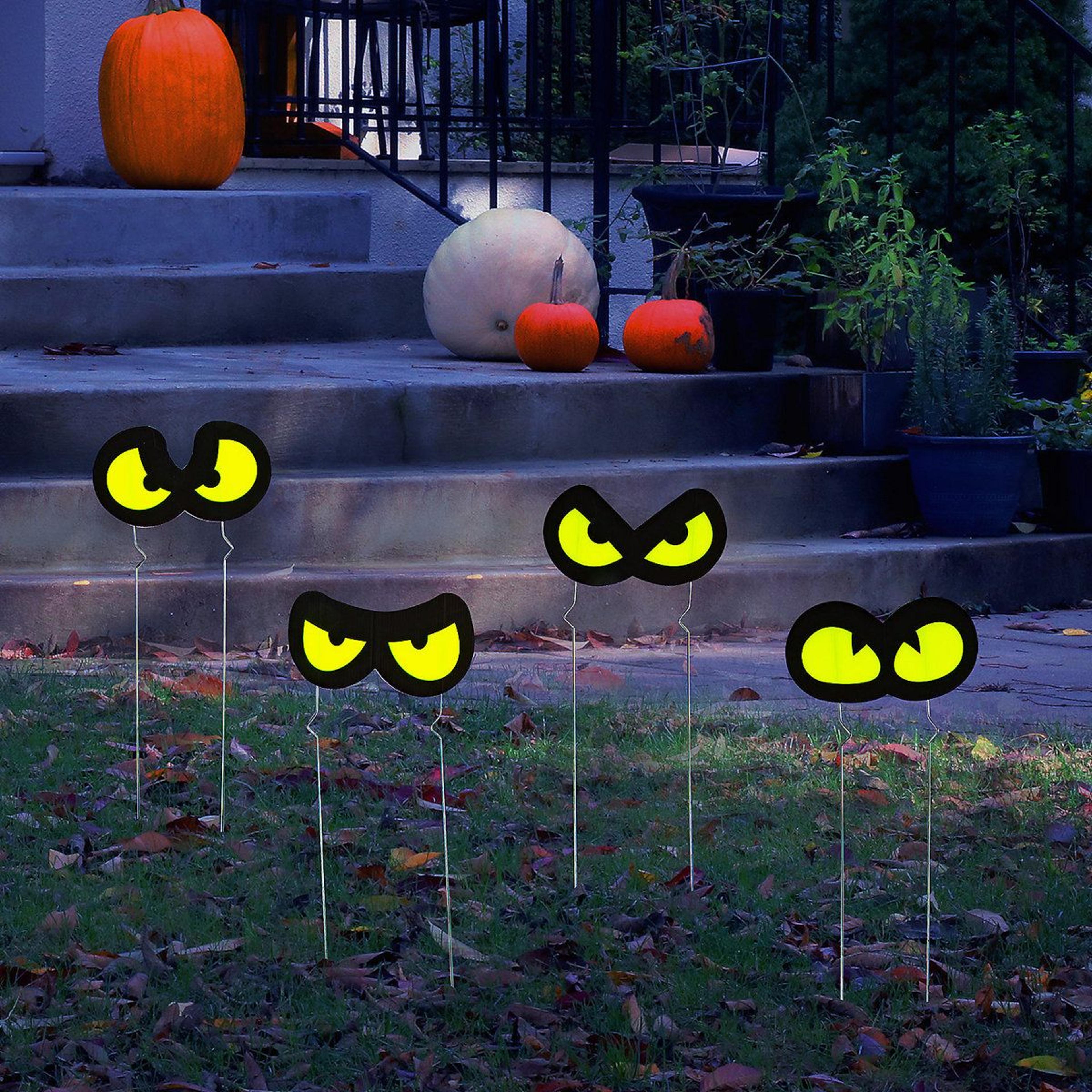 halloween garden stakes outdoor decorations set of 12 black plastic stakes