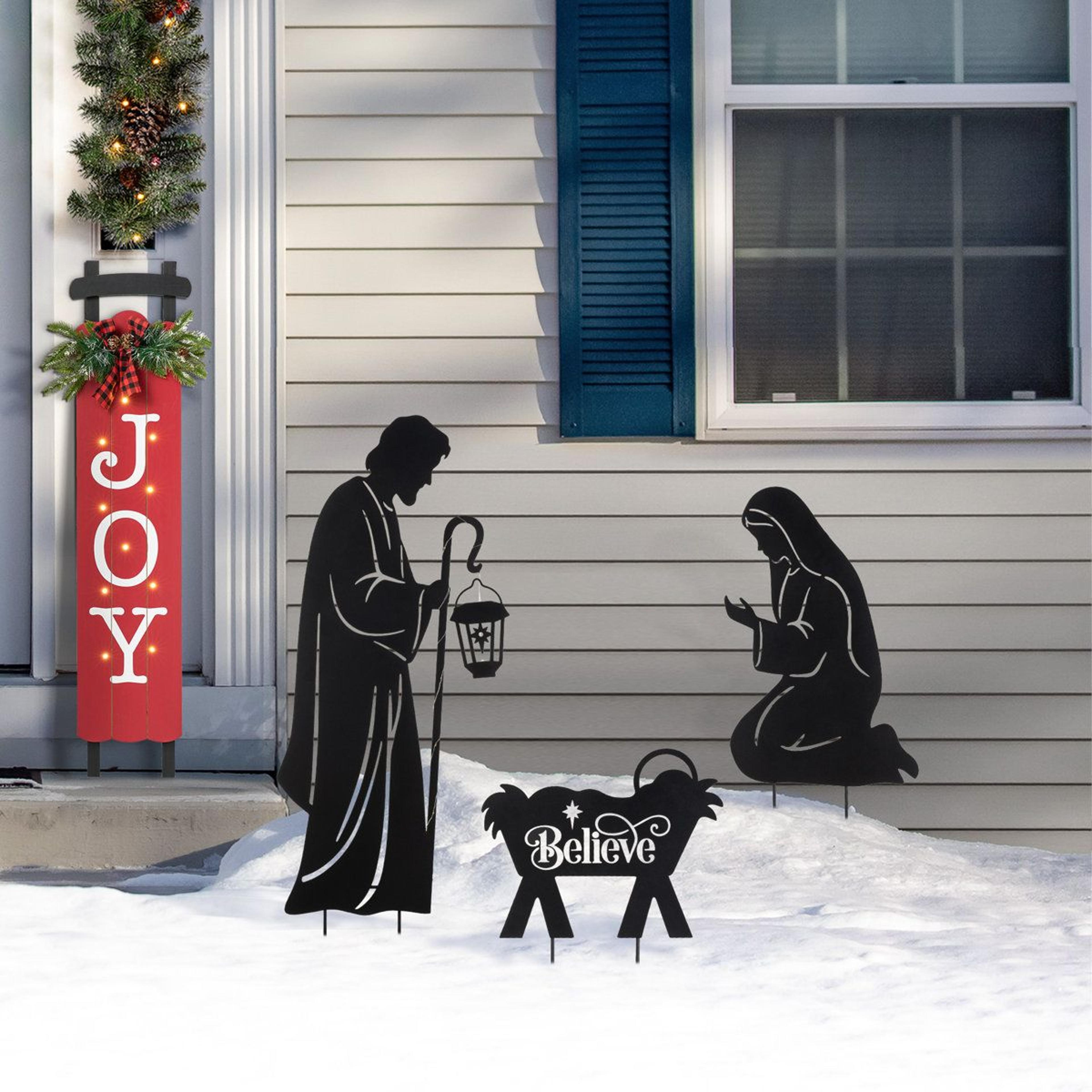 Christmas Nativity Yard Stakes With LED Lantern And Timer  Set Of 3 2