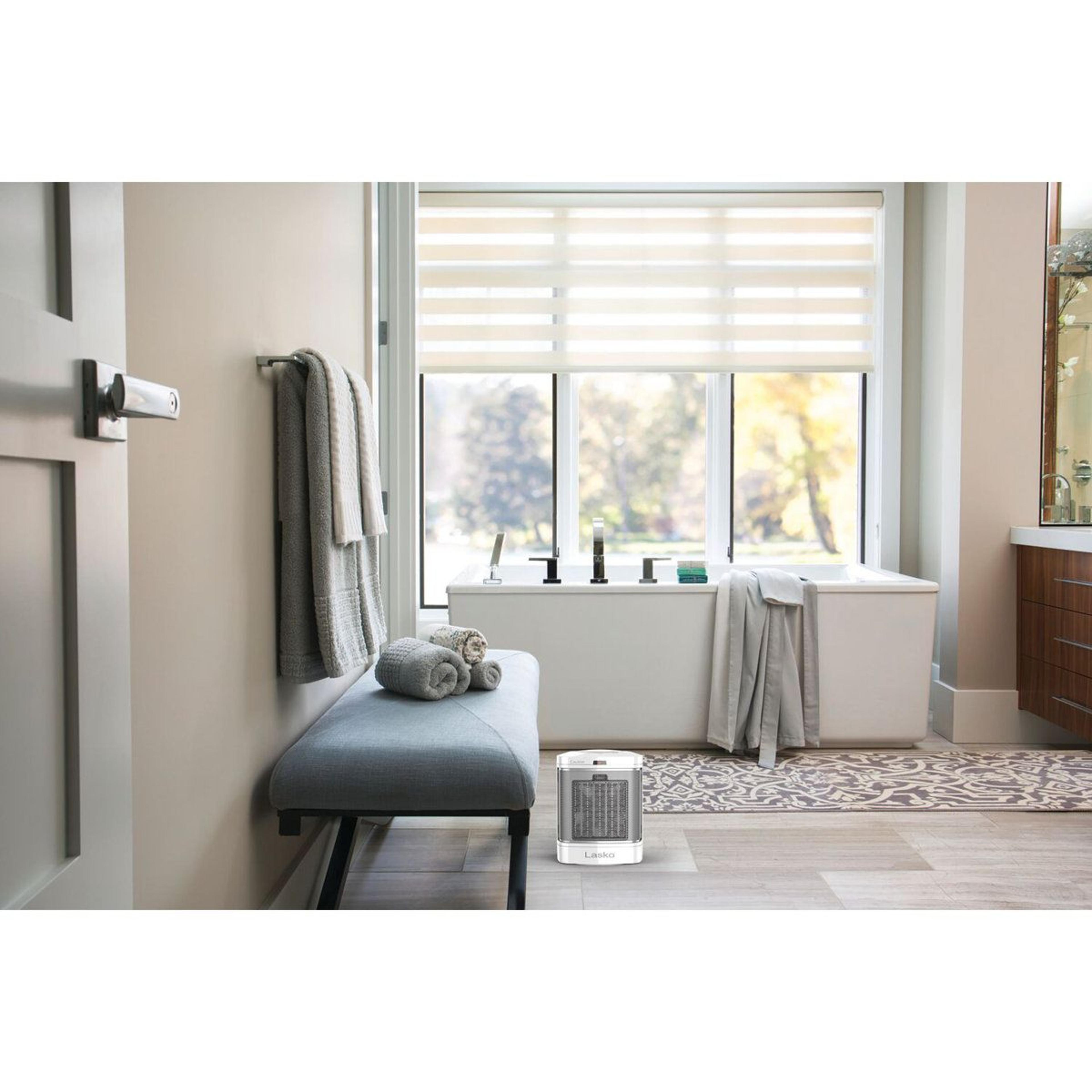 1500W Portable Electric Bathroom Heater With Ceramic Heating And 1Hour Timer 7