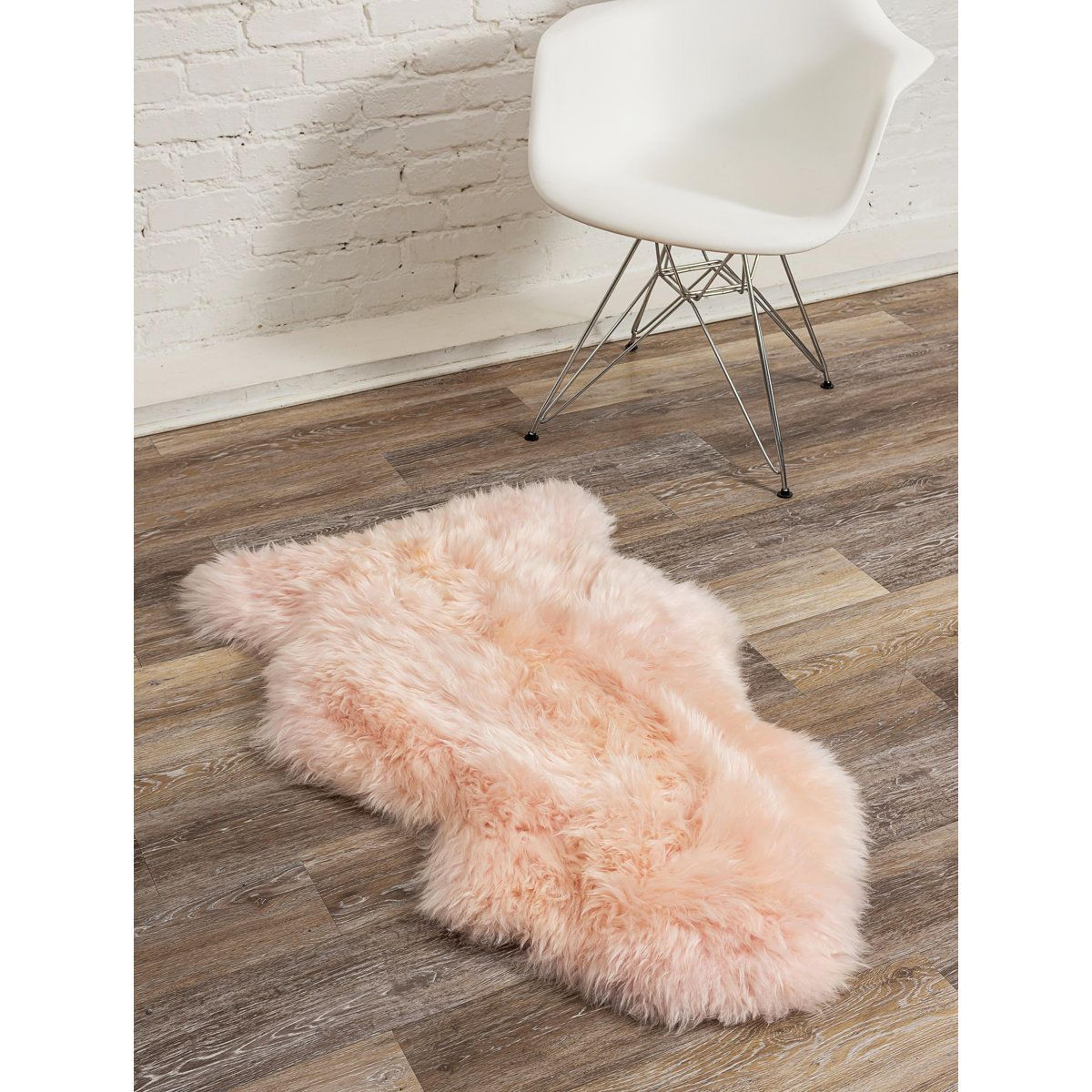 Rose Sheepskin Animal Print Indoor Area Rug  2 X 3 1