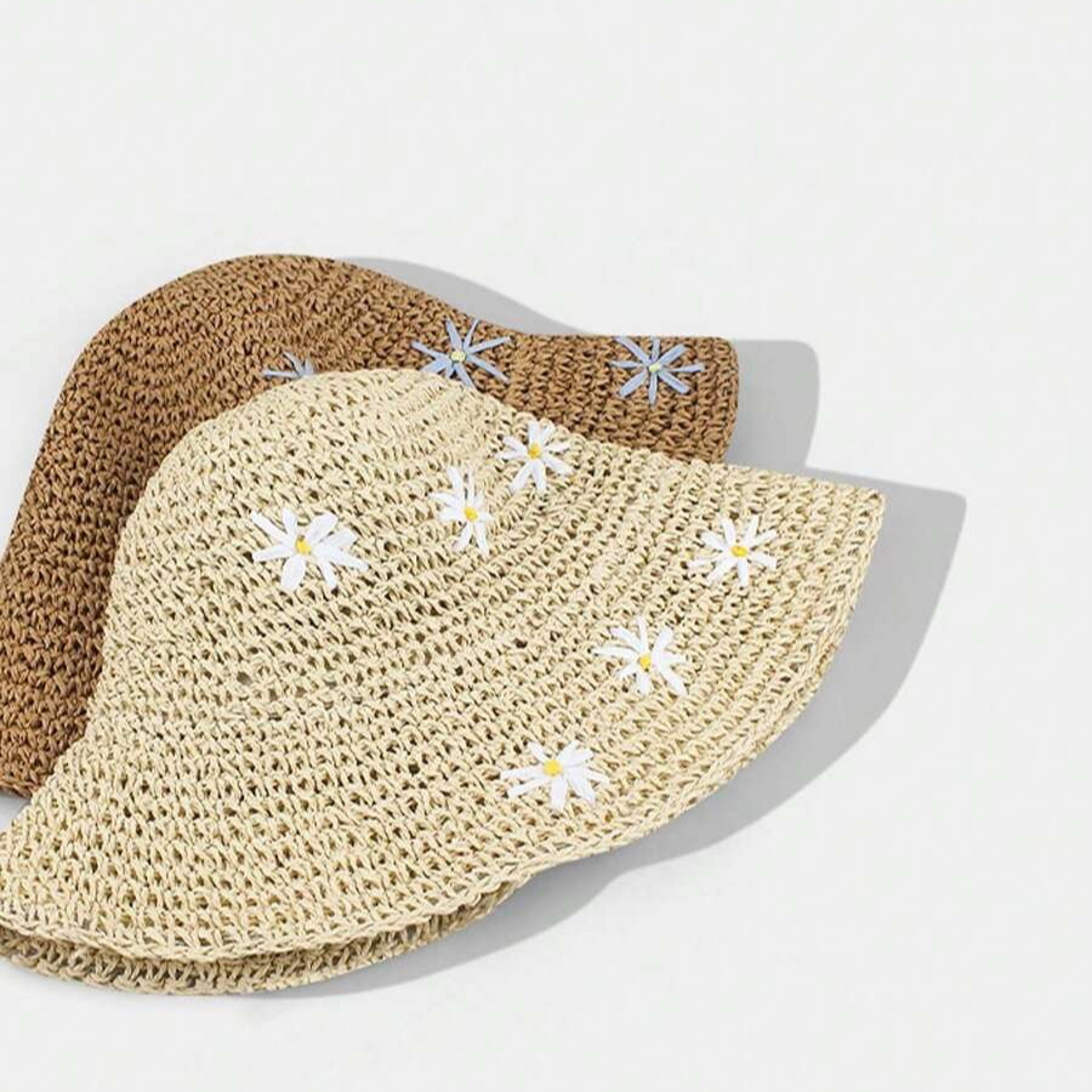 Packable Straw Sun Hat With Floral Accent 4