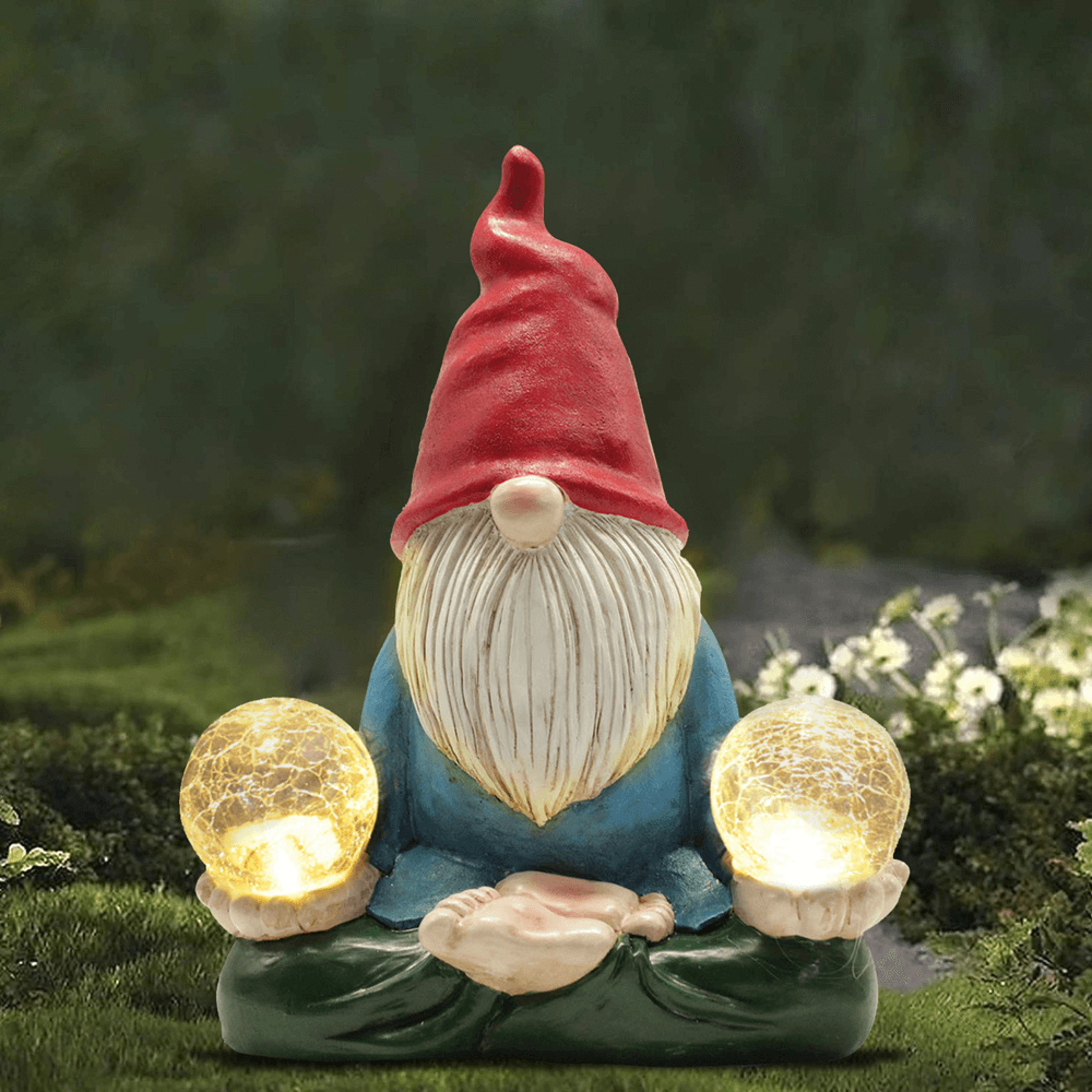 solar gnome garden ornaments