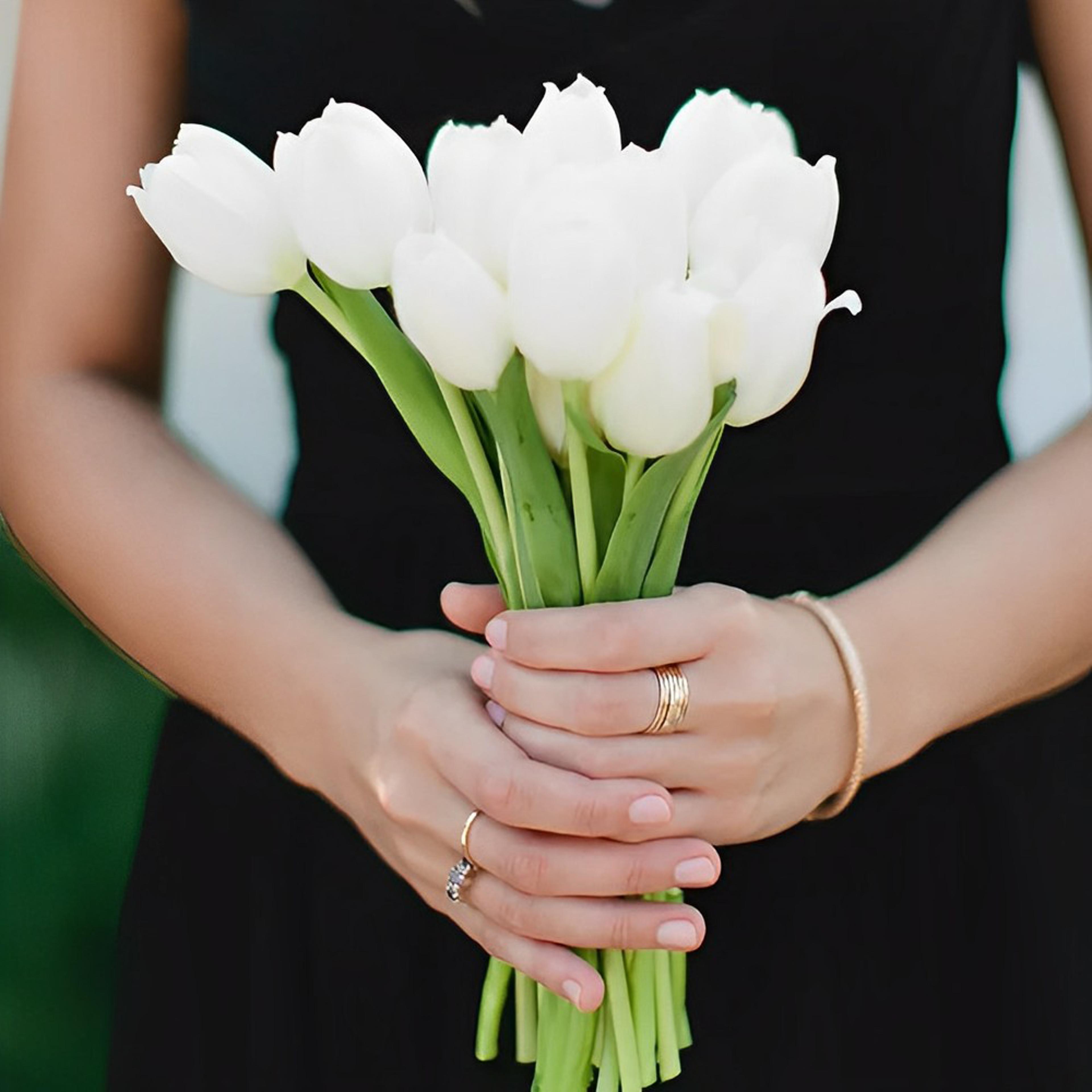 artificialtulipflowerswhite.png