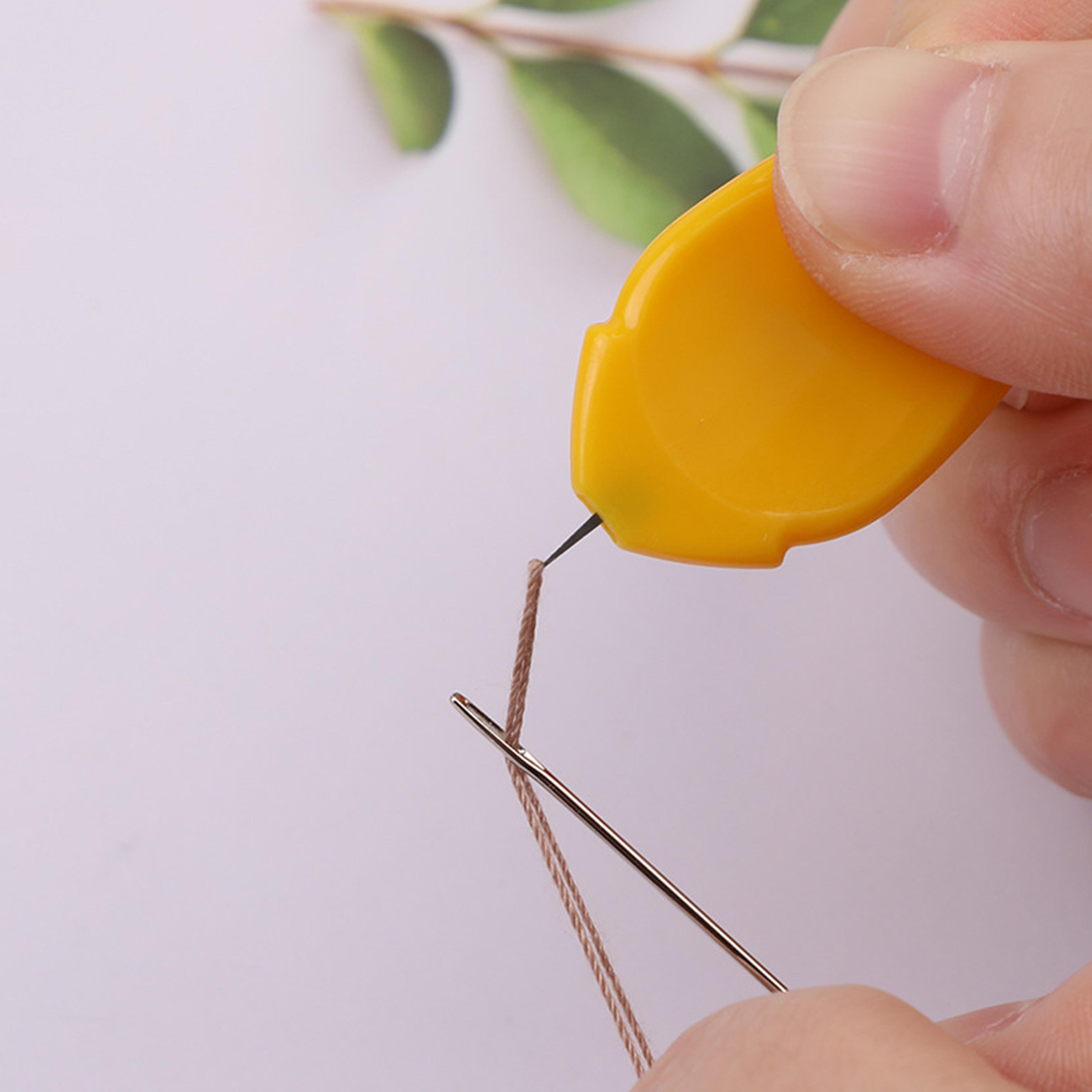 simple needle threader