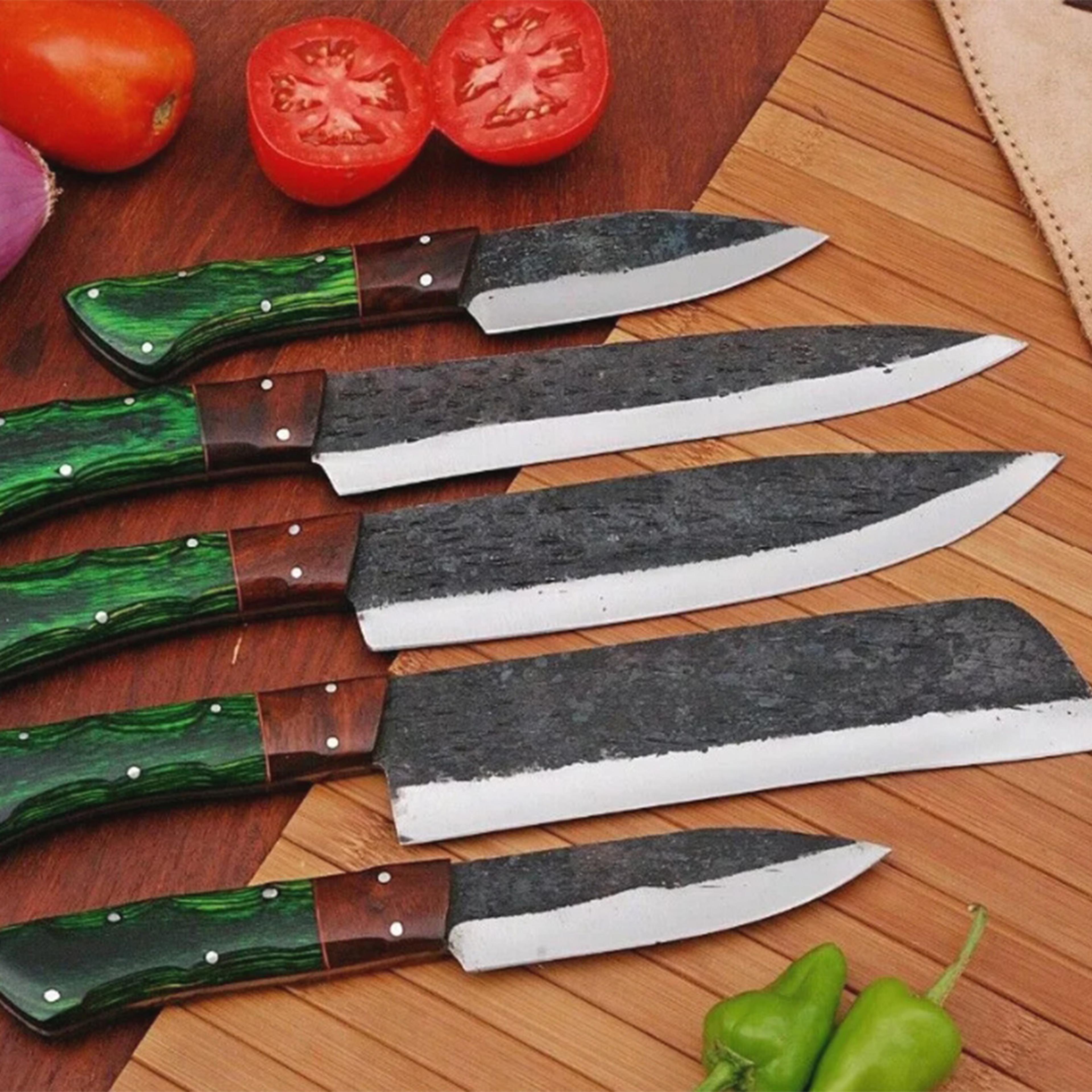 hand-forged carbon steel chef knife set | 5-piece professional kitchen knives with wooden handles | razor-sharp blades f