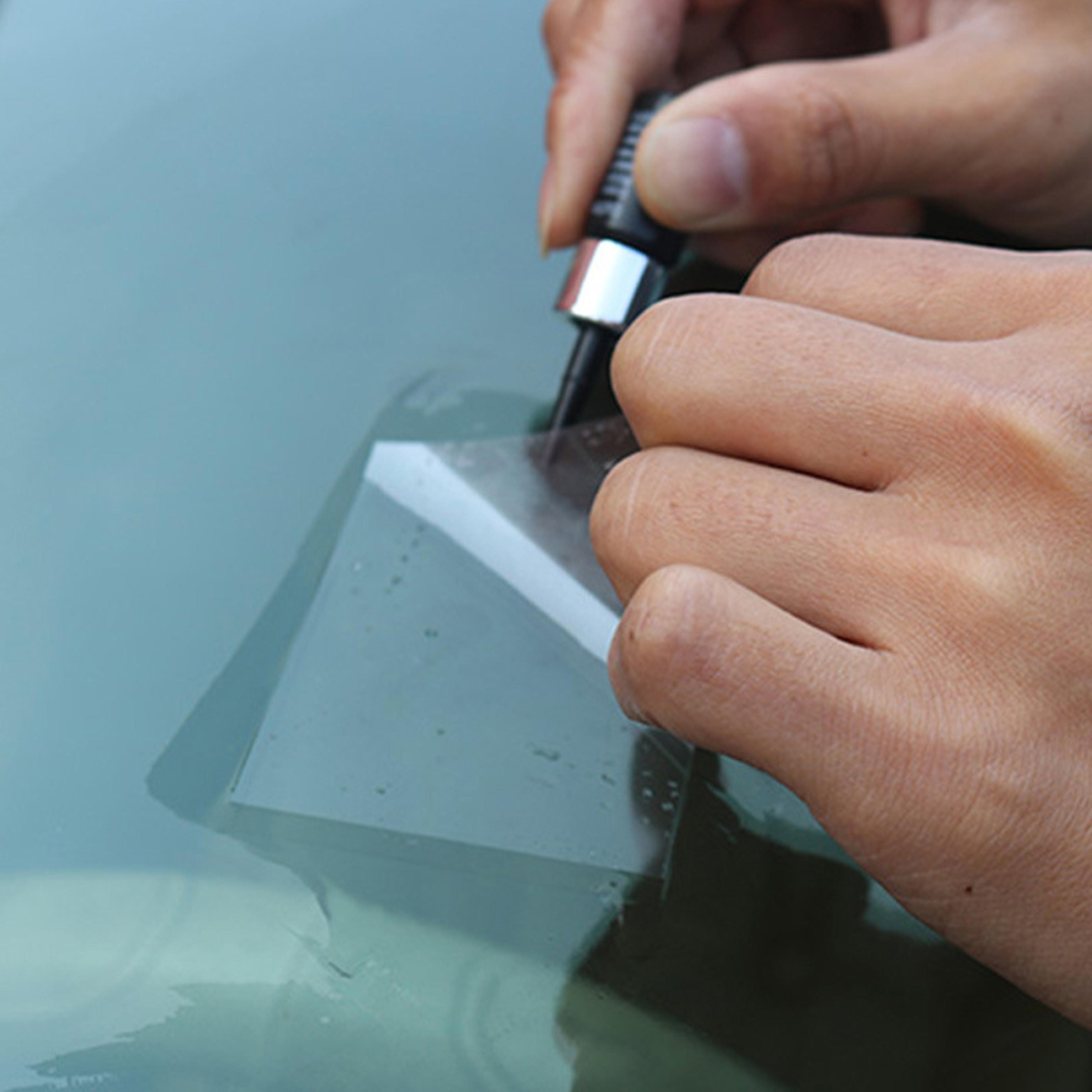 automotiveglassnanorepairfluid1.png