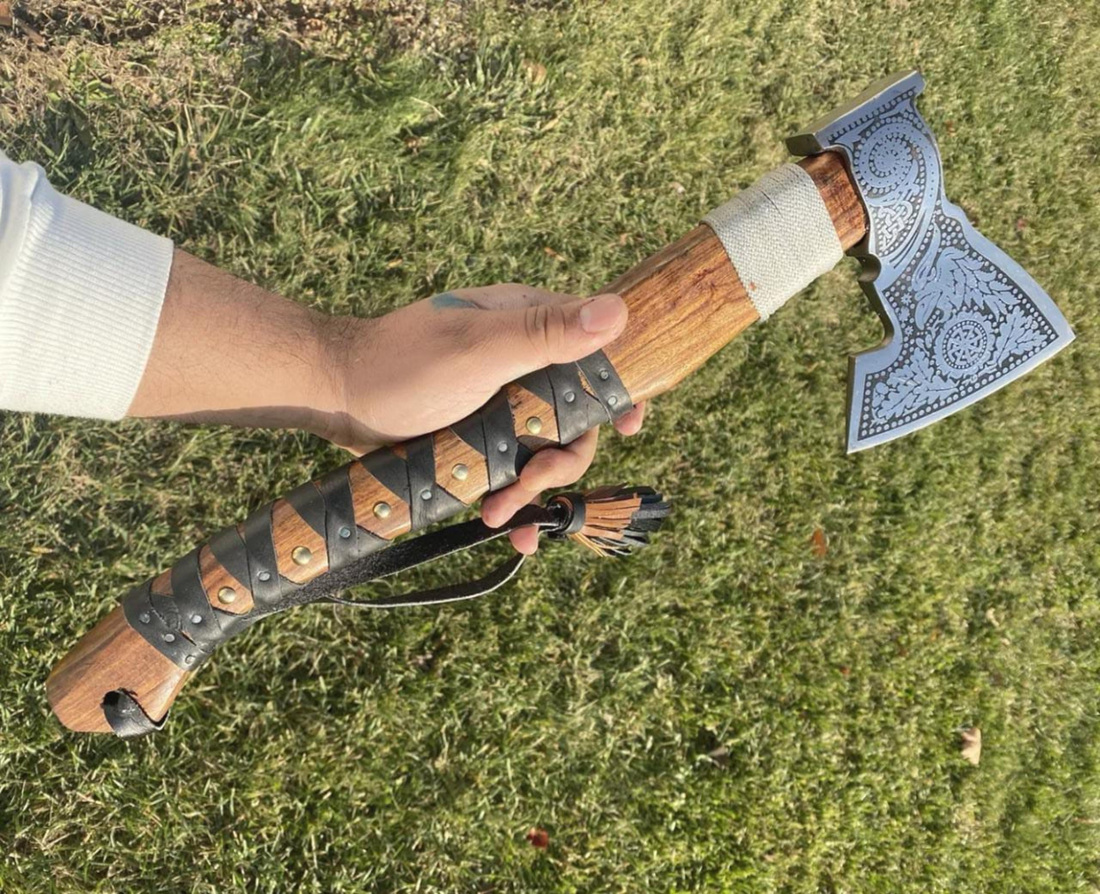 custom handmade steel hatchet tomahawk axe throwing viking hunting axe