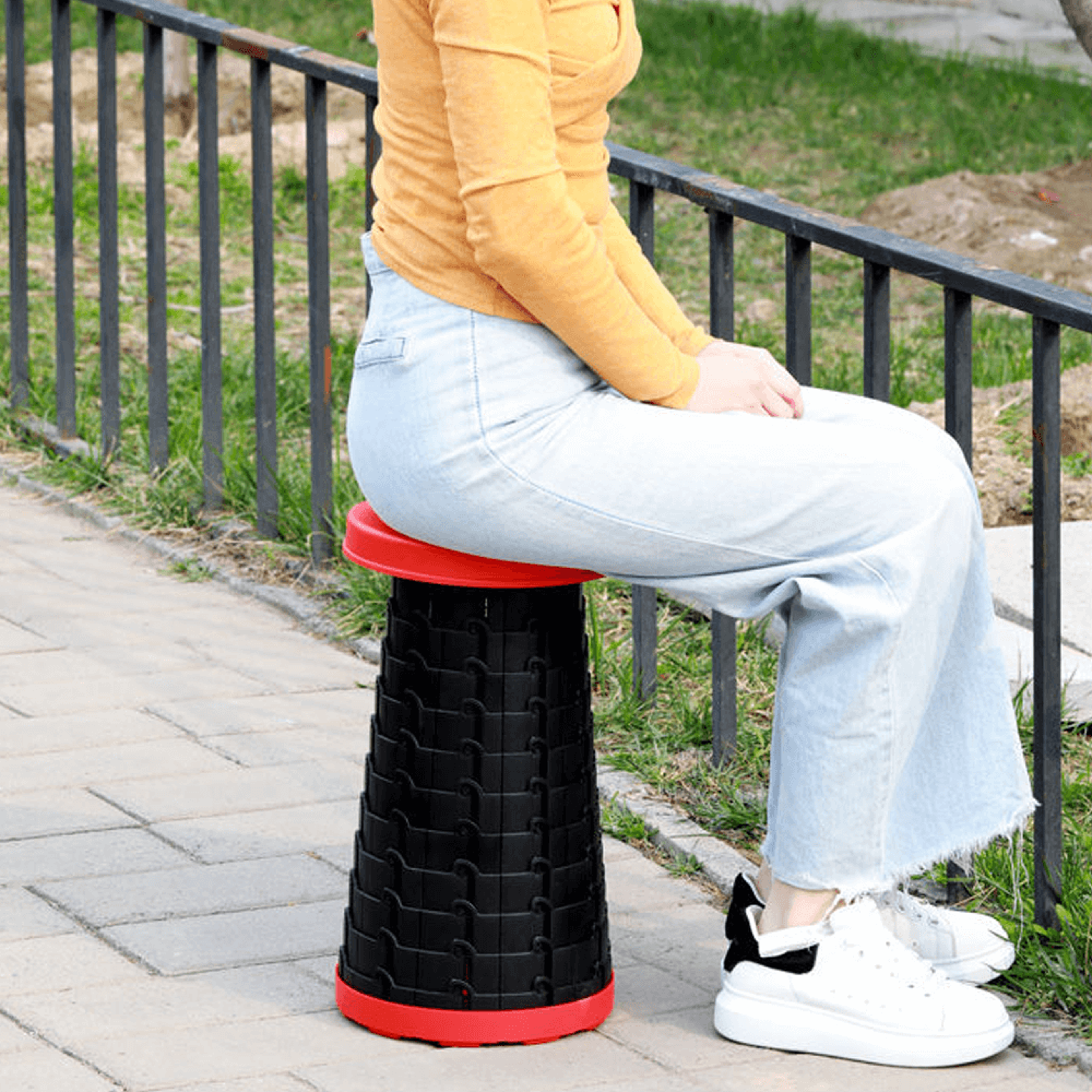 lightweight collapsible stool