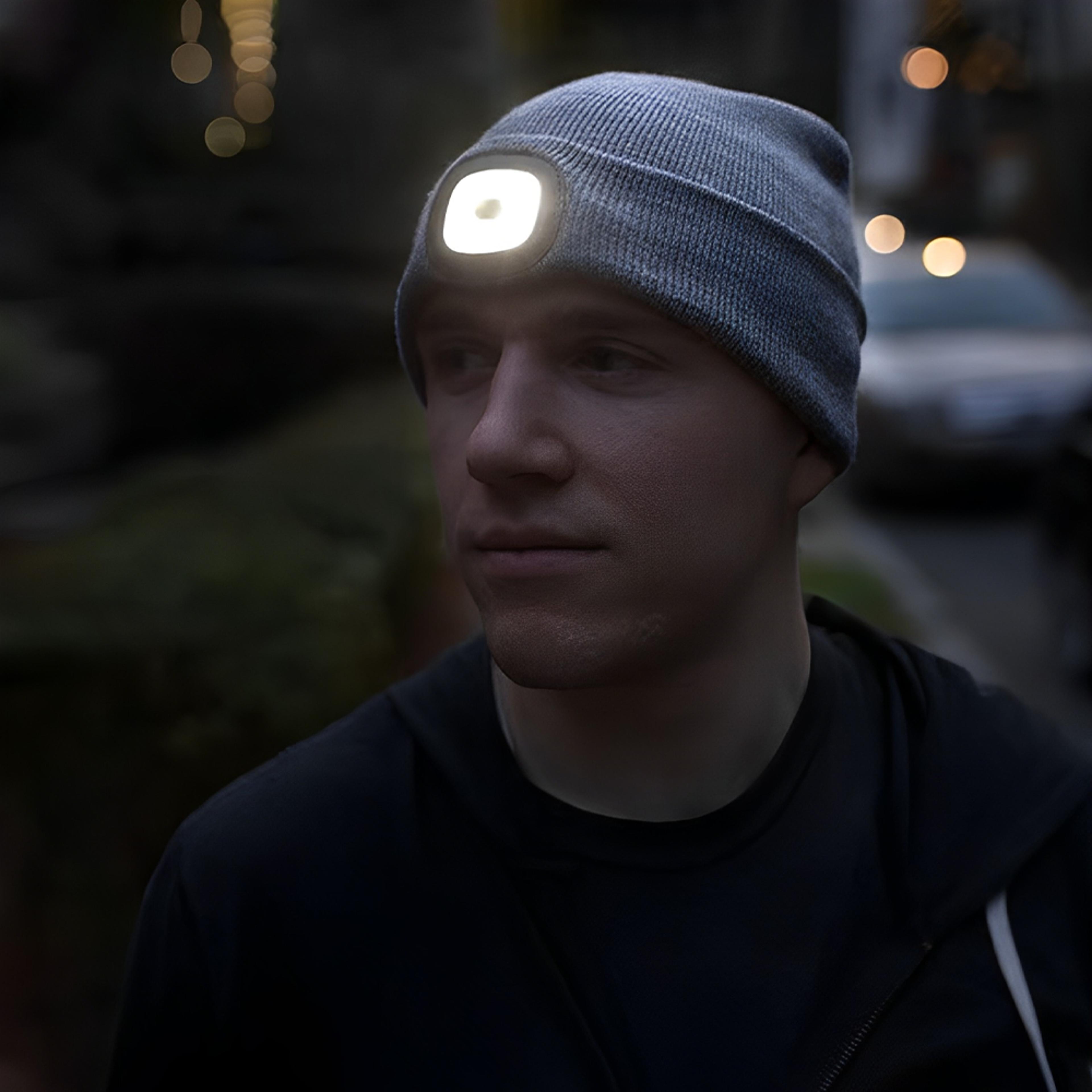 led knitted beanie hat
