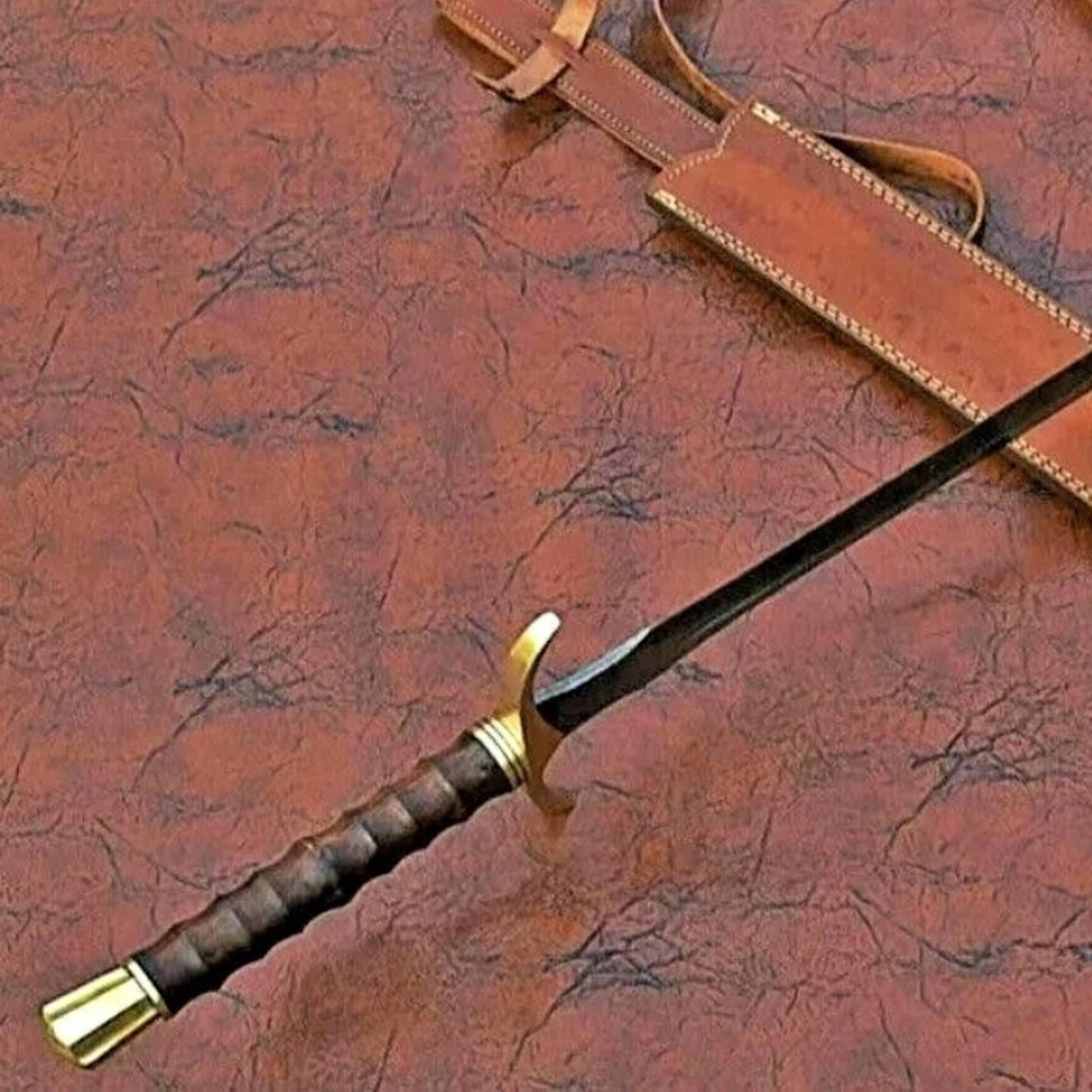 Custom Handmade Damascus Steel Viking Swordjpeg
