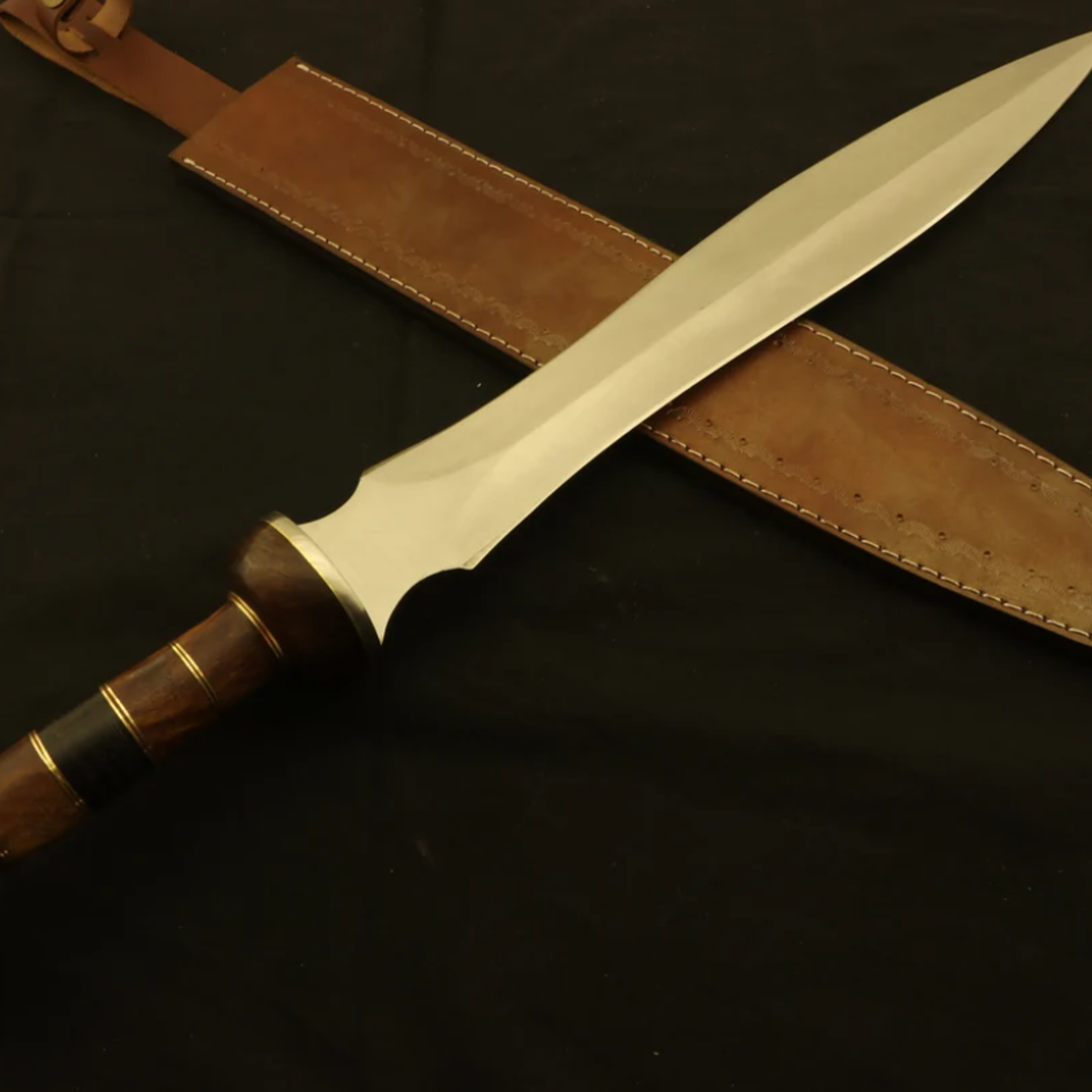 Roman Gladius Historical Custom Handmade Stainless Steel Blade Dagger Warrior Swordpng