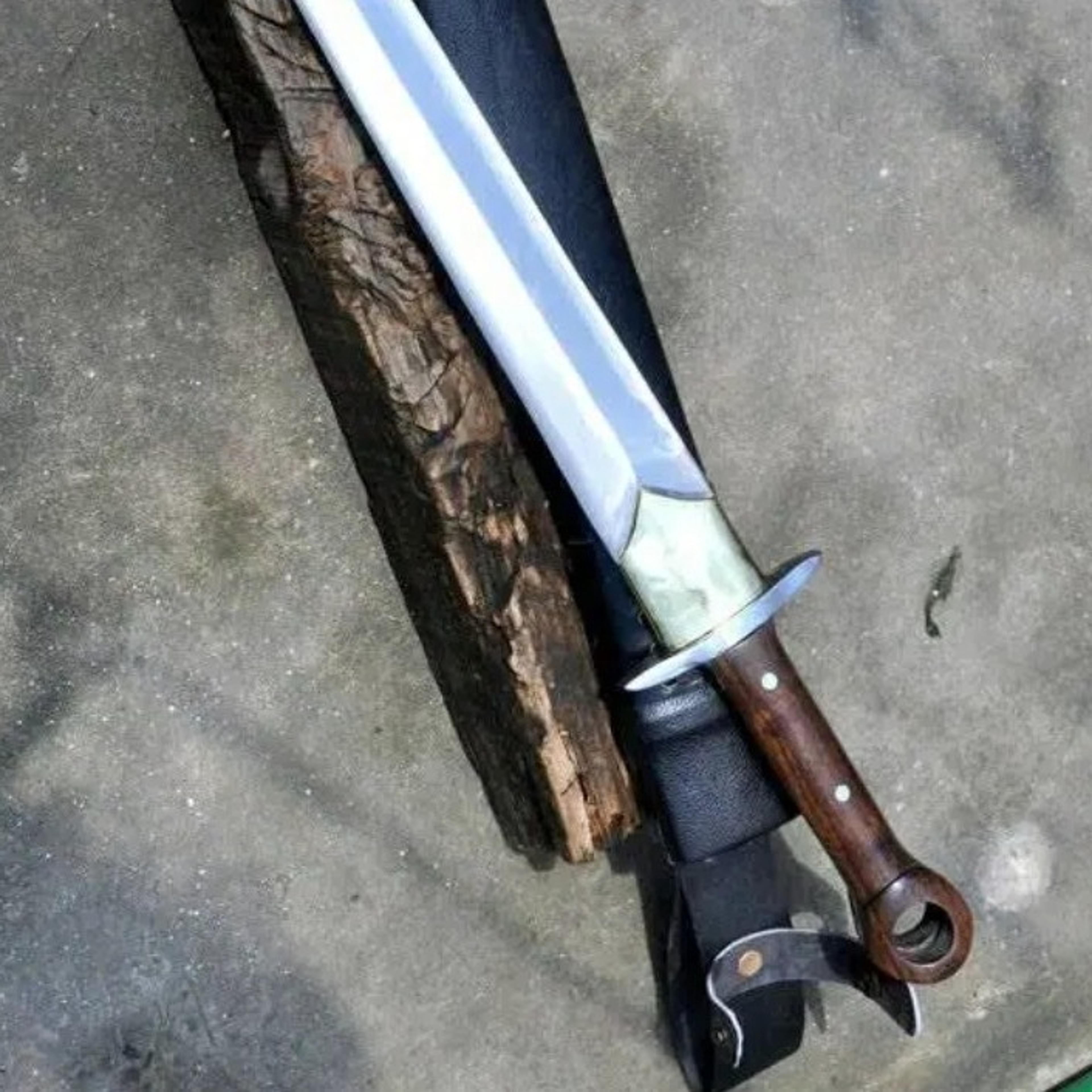 d2 steel handmade steel hunting swords with leather sheath