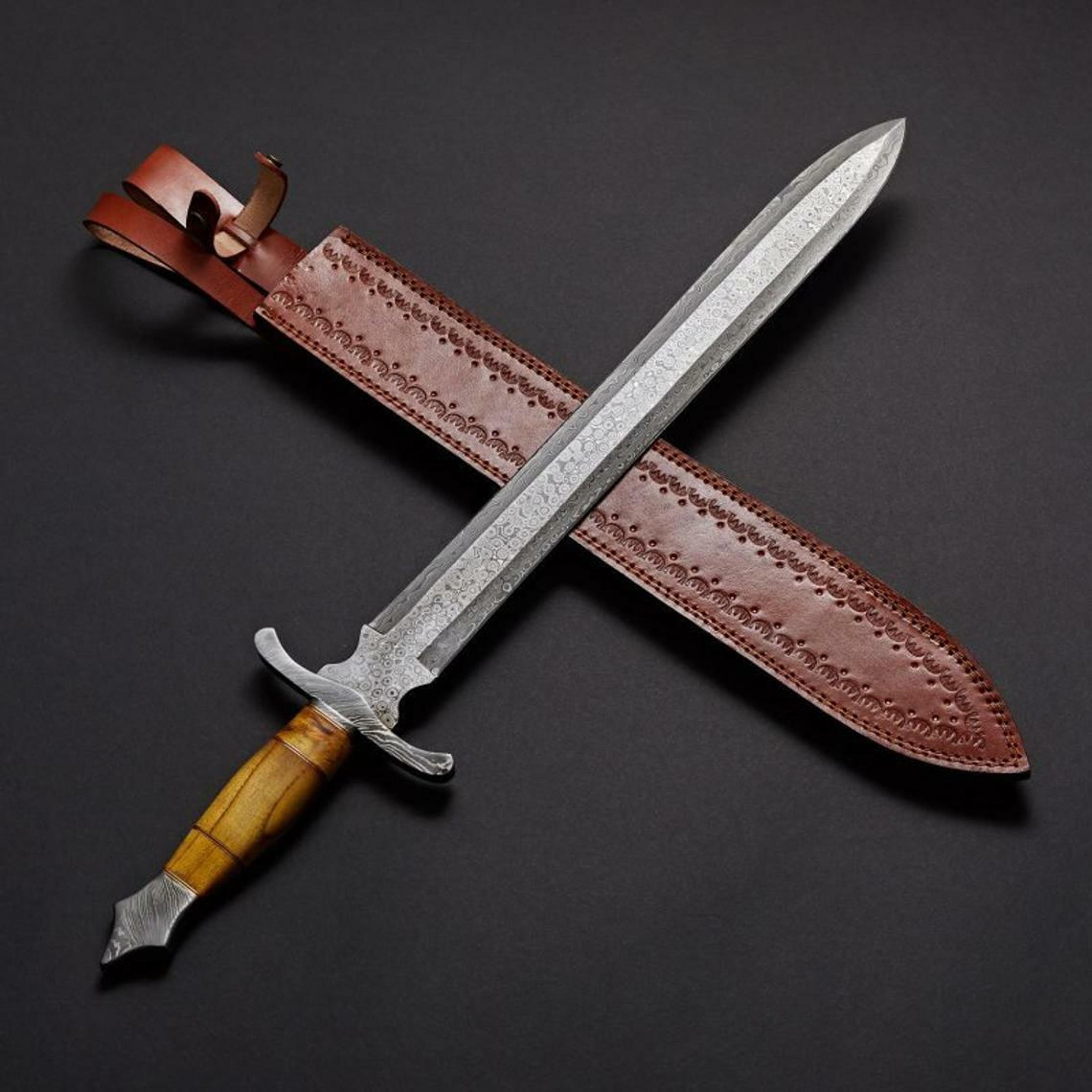 30 inch roman sword hand forged damascus steel viking sword with olive wood handle