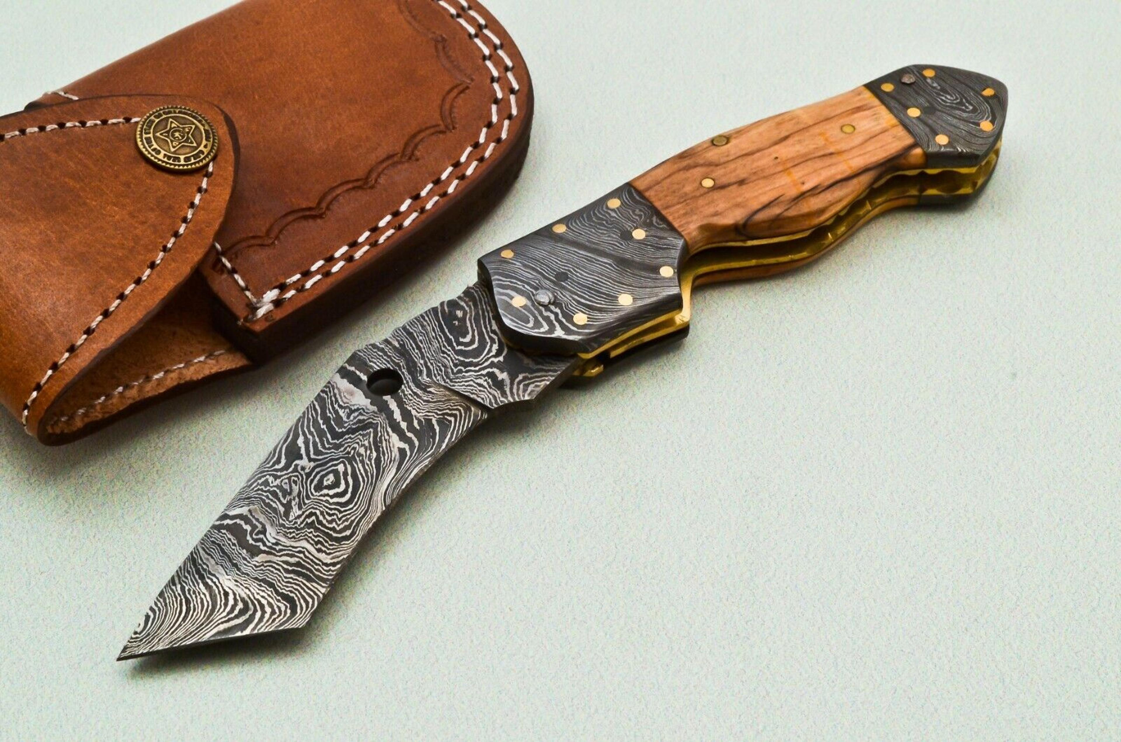 beautiful handmade damascus steel hunting folding knife handle olive wood