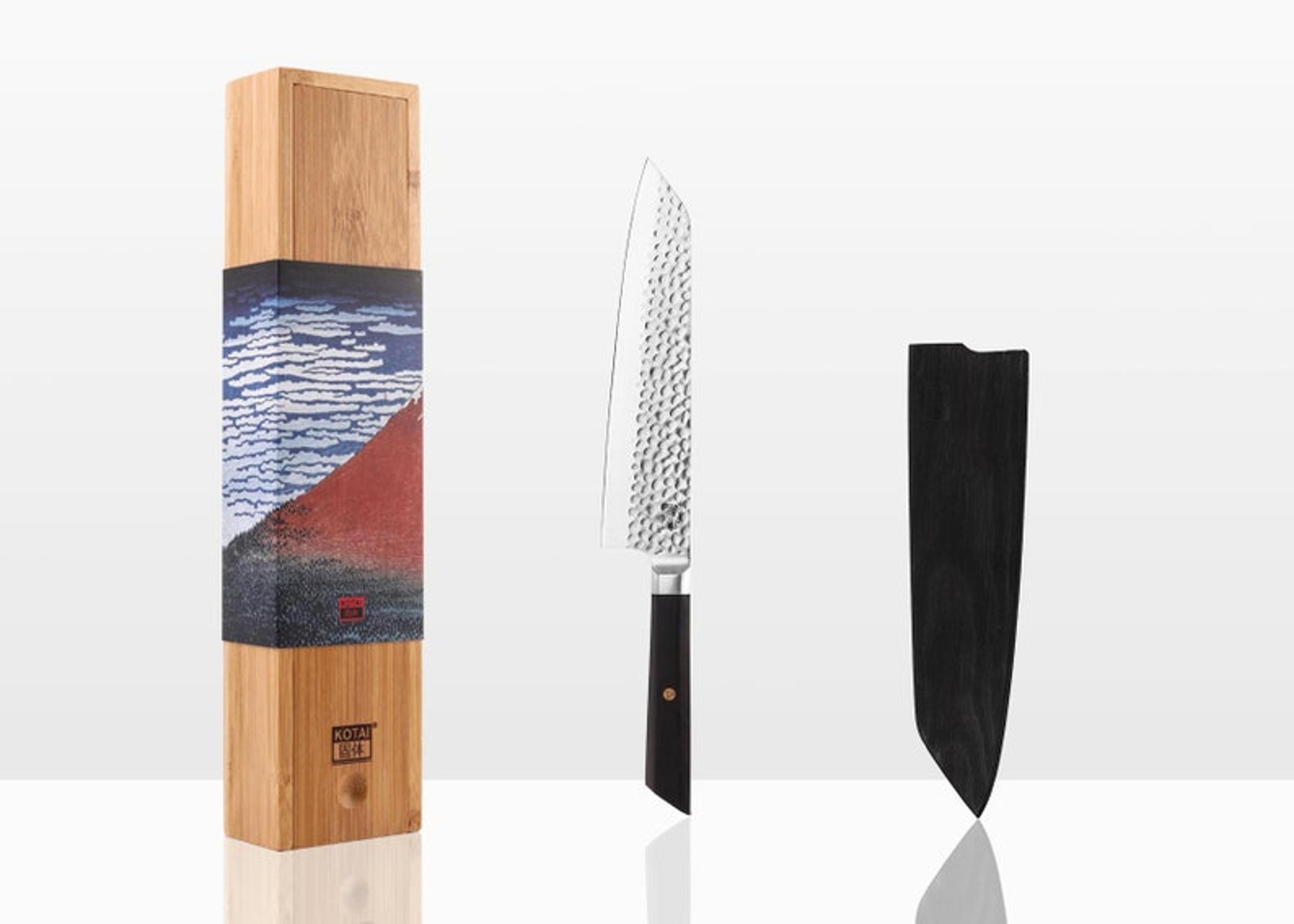 chef knife kiritsuke-210 mm blade | hand forged japanese steel | high-carbon stainless steel | hidden full-tang | wooden