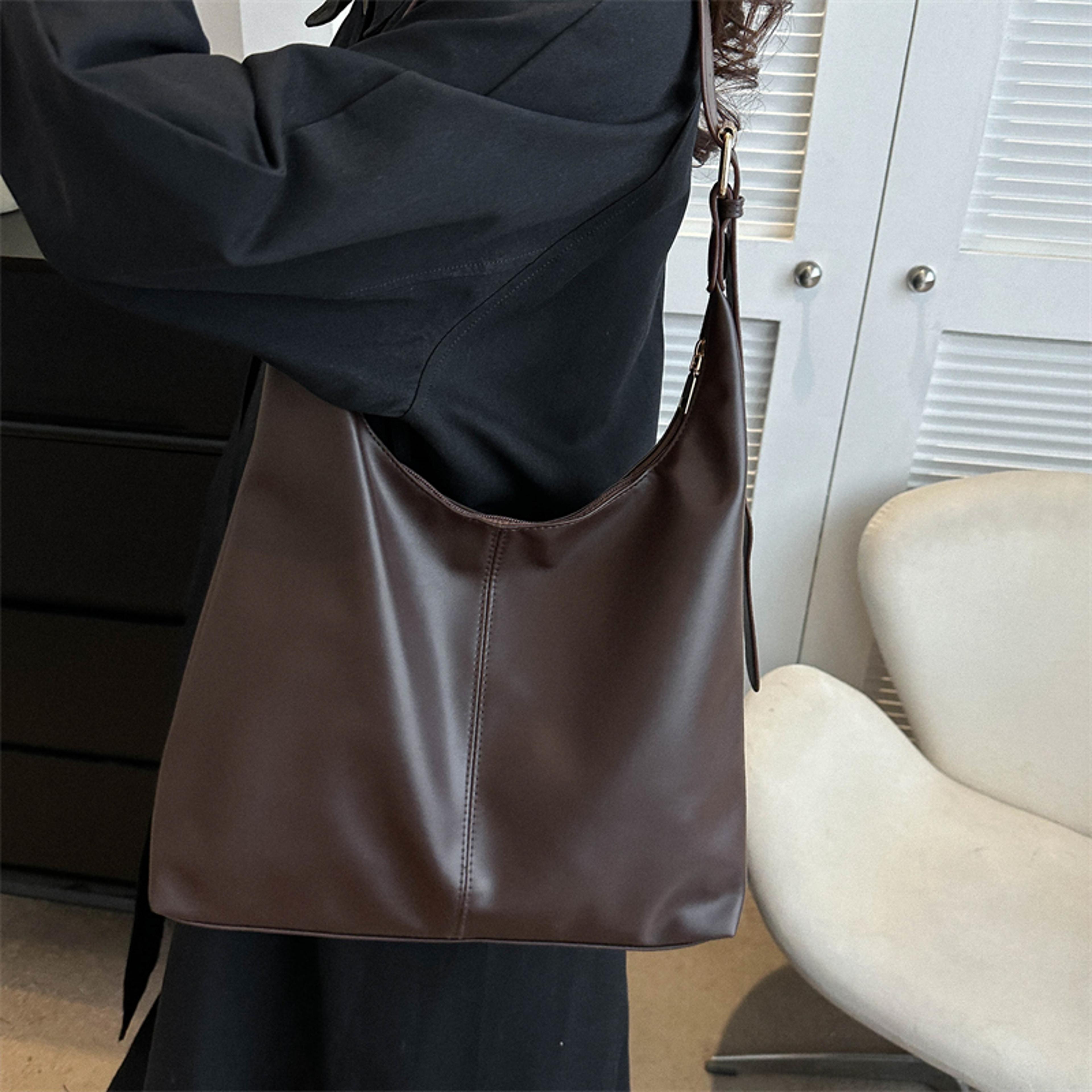 trendy casual soft pu women's handbag large capacity shoulder bag for commute & shopping retro tote design
