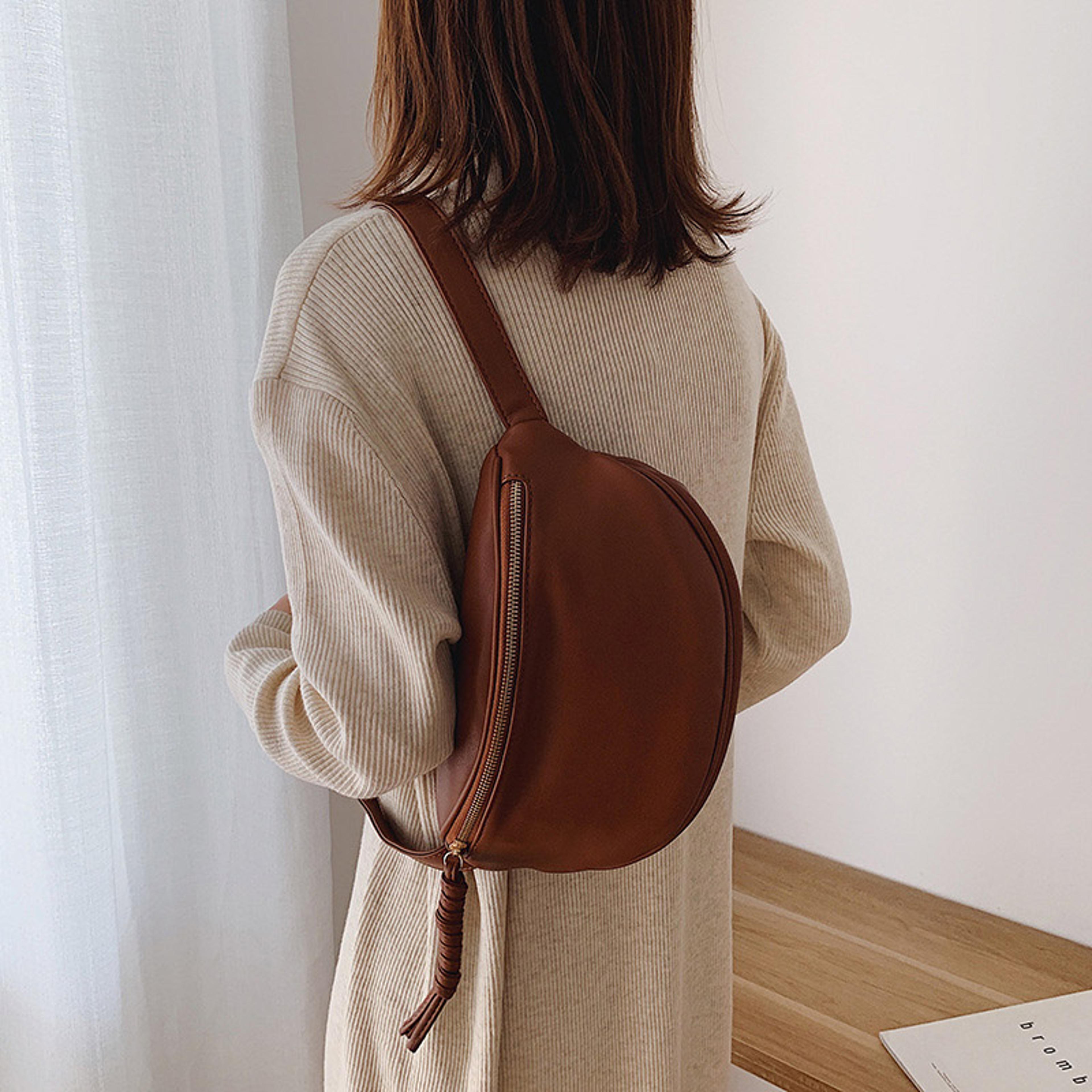 High Quality Leather Fanny Bag For Women Designer Waist  Shoulder Crossbody Bag 1