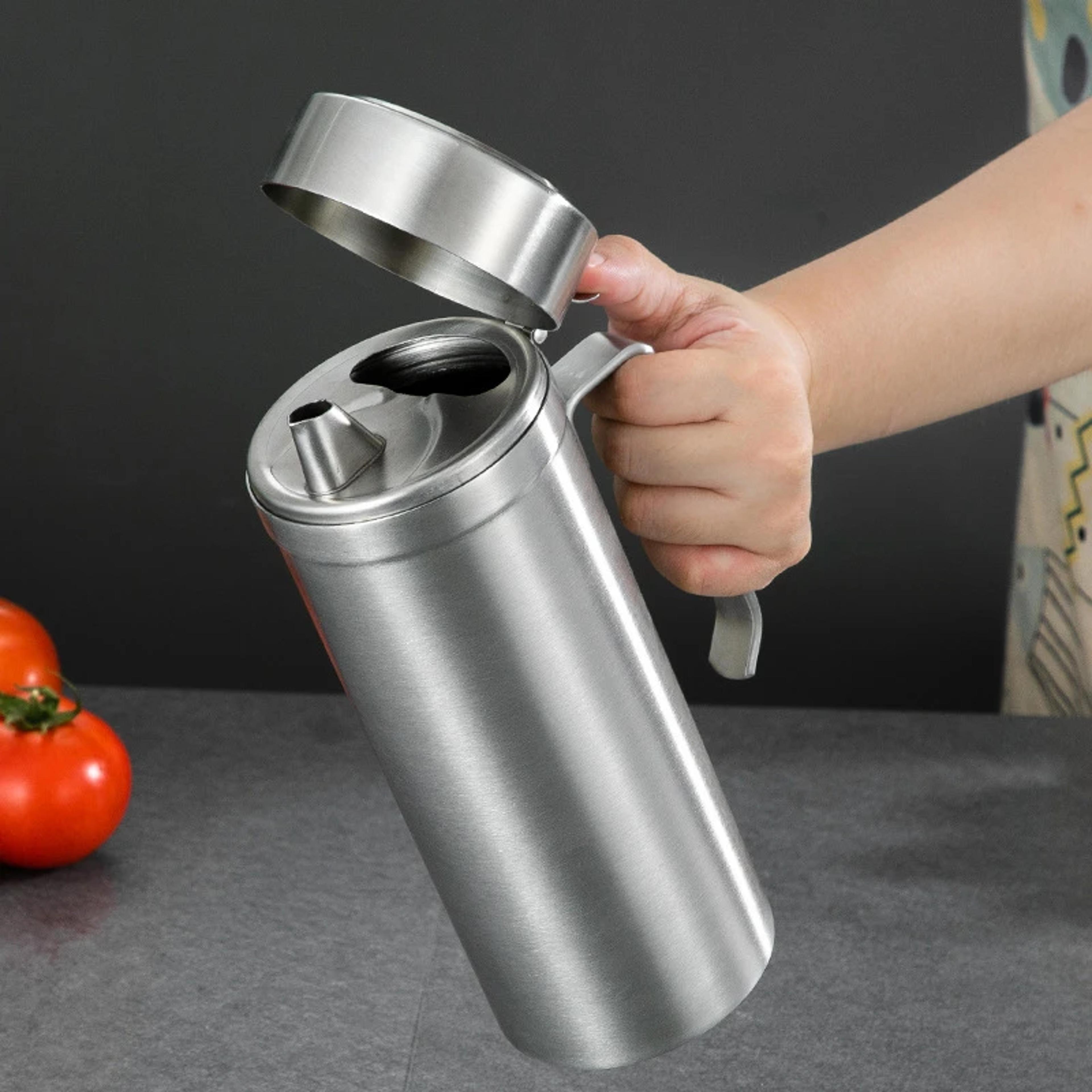 Stainless Steel Leak Proof Oil Strainer  Seasoning Bottle Perfect For Kitchen Storage And Cooking 1